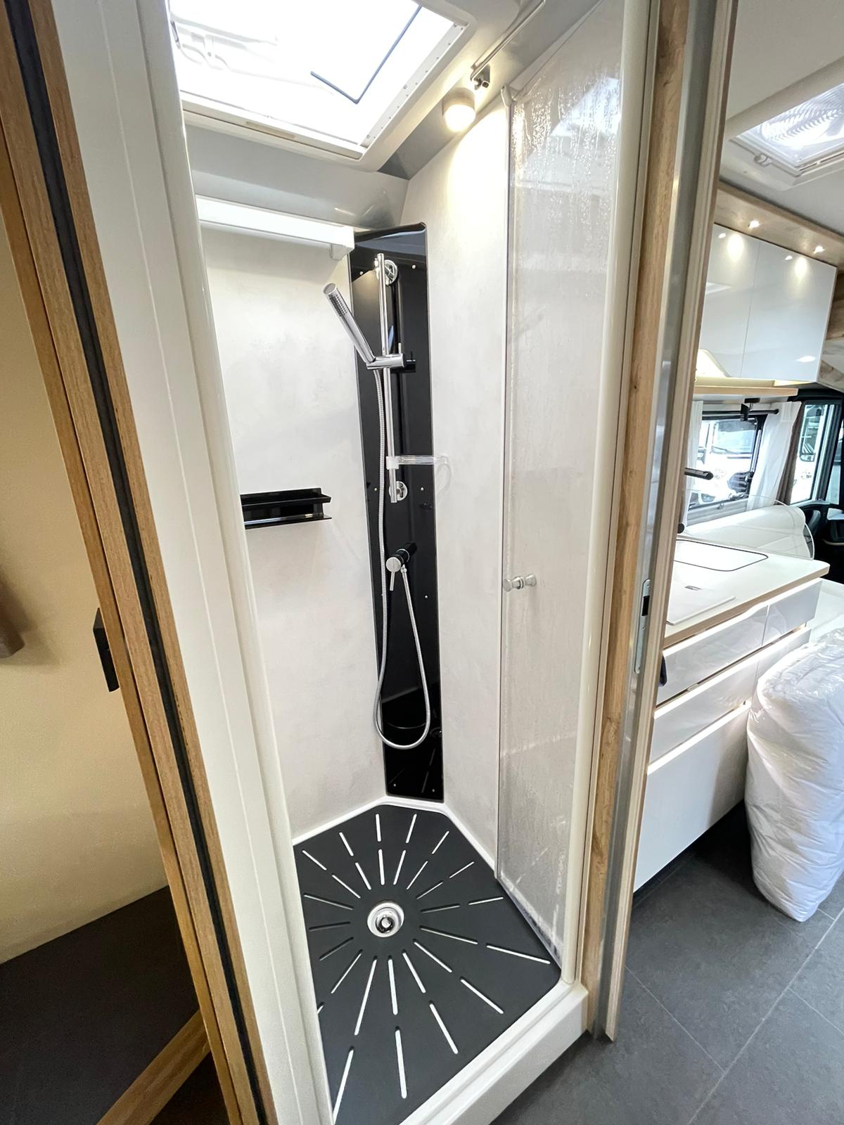 0000011261_integral_le_voyageur_7_8_cf_fiat_ducato_2_2l_180_cv_202416.jpg
