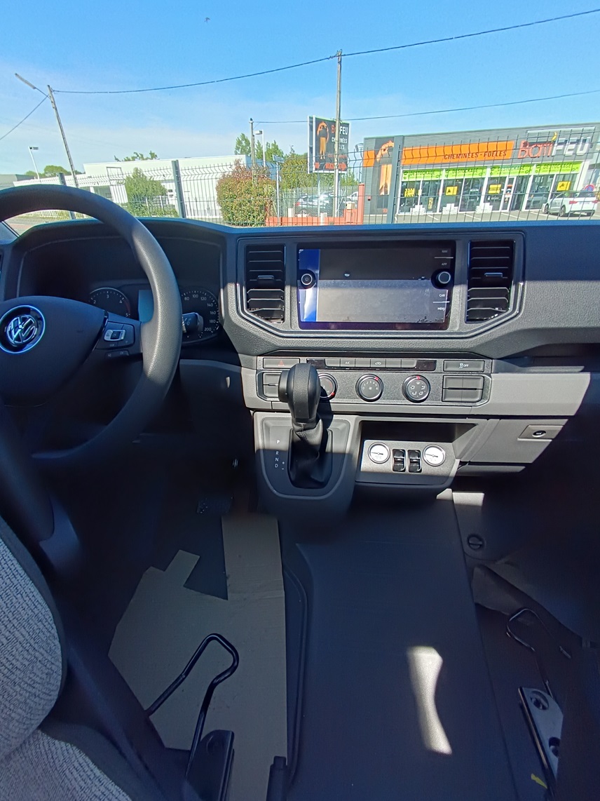 0000011585_profile_knaus_van_ti_vw_640_meg_vansati_vw_crafter_2_0l_177cv_20245.jpg