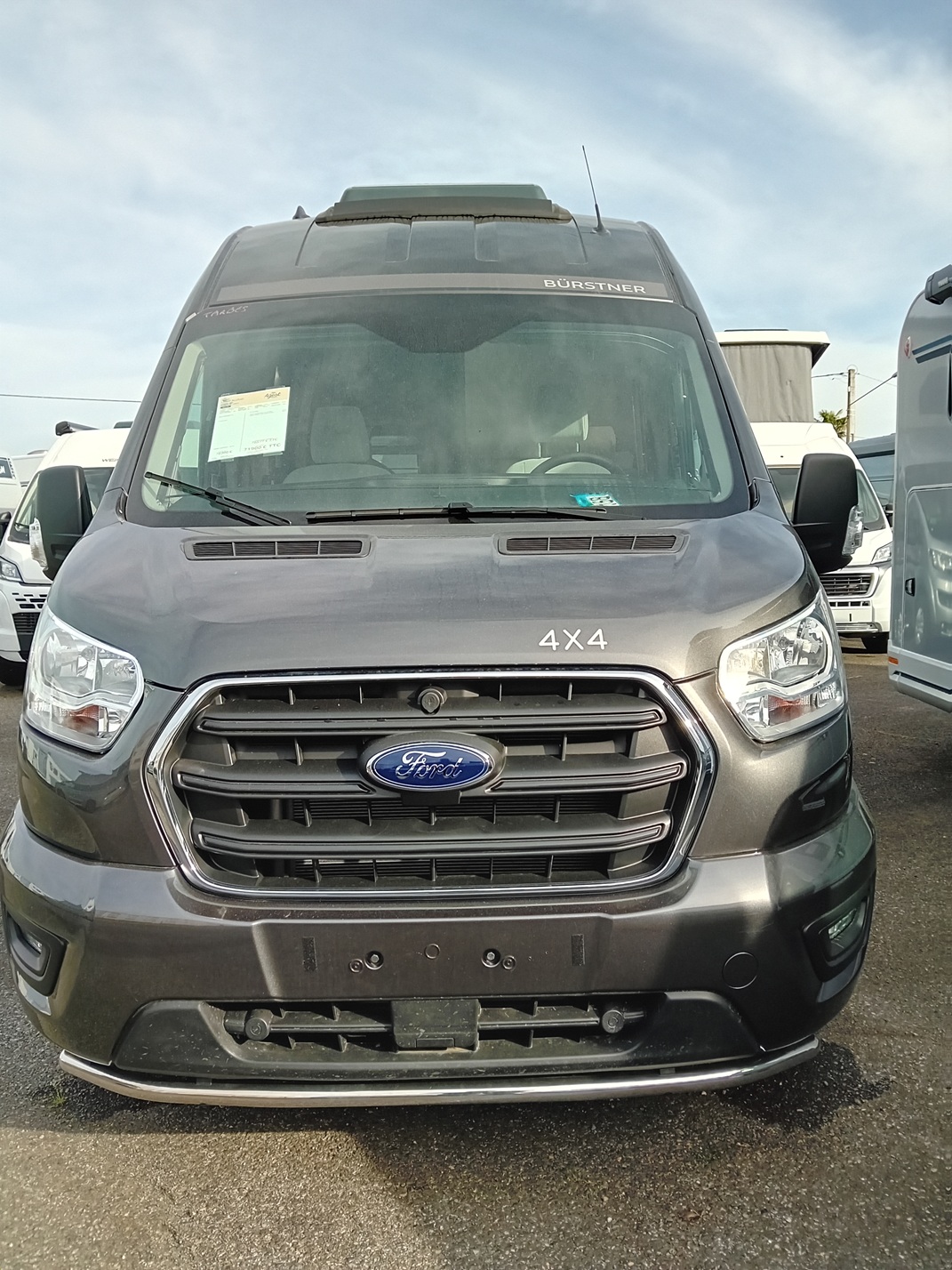 0000011828_fourgon_burstner_lineo_allrad_c550_bf_ford_2_0l_130cv_20247.jpg