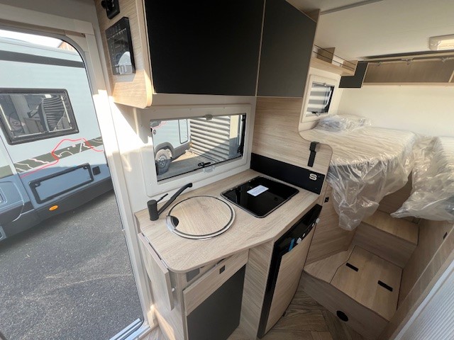 0000012075_profile_challenger_s217_etape_edition_renault_master_2_3l_145cv_20246.jpg