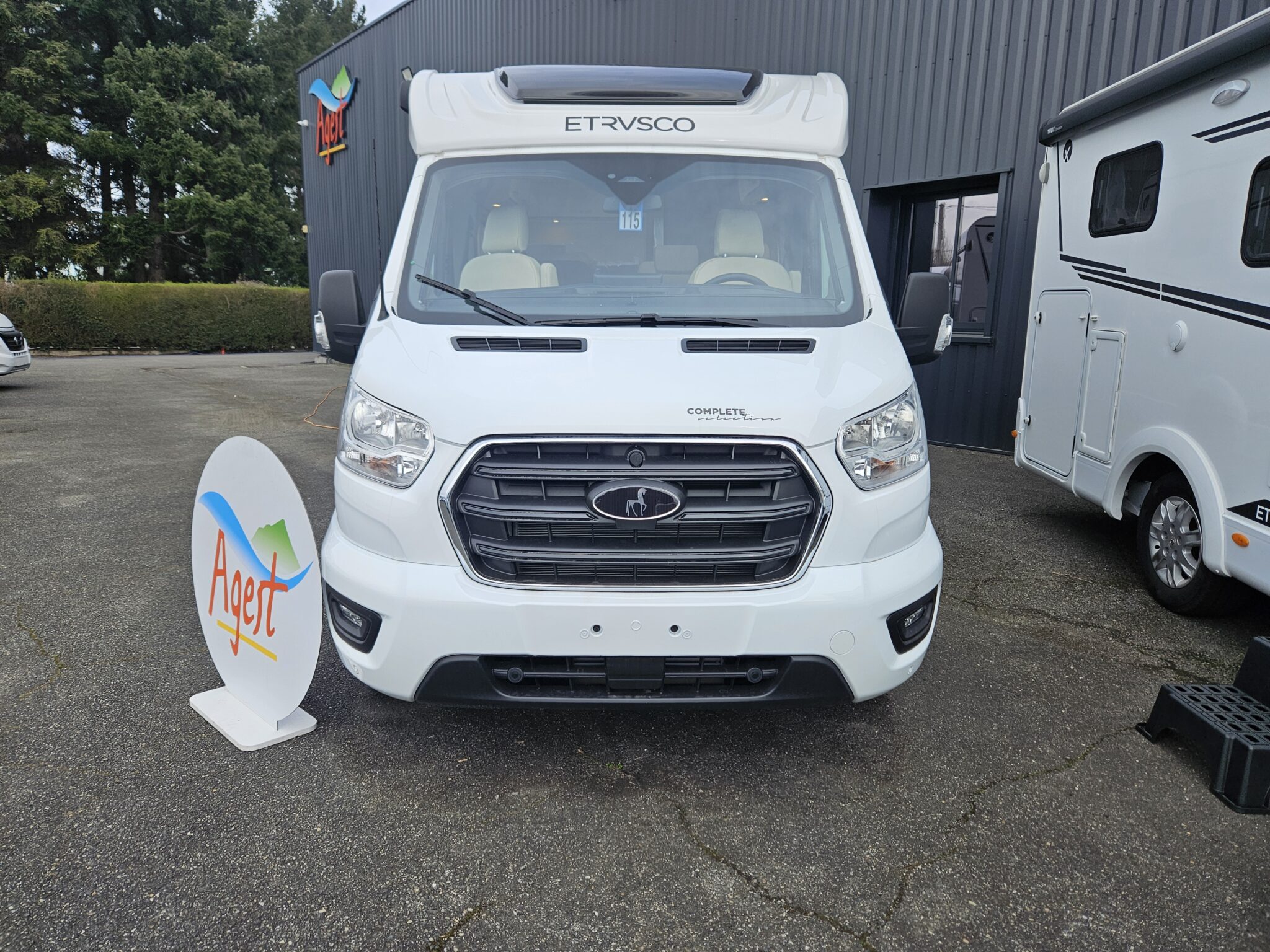 0000012694_profile_etrusco_v_6_6_sf_ford_2_0l_165cv_bva_20252.jpg