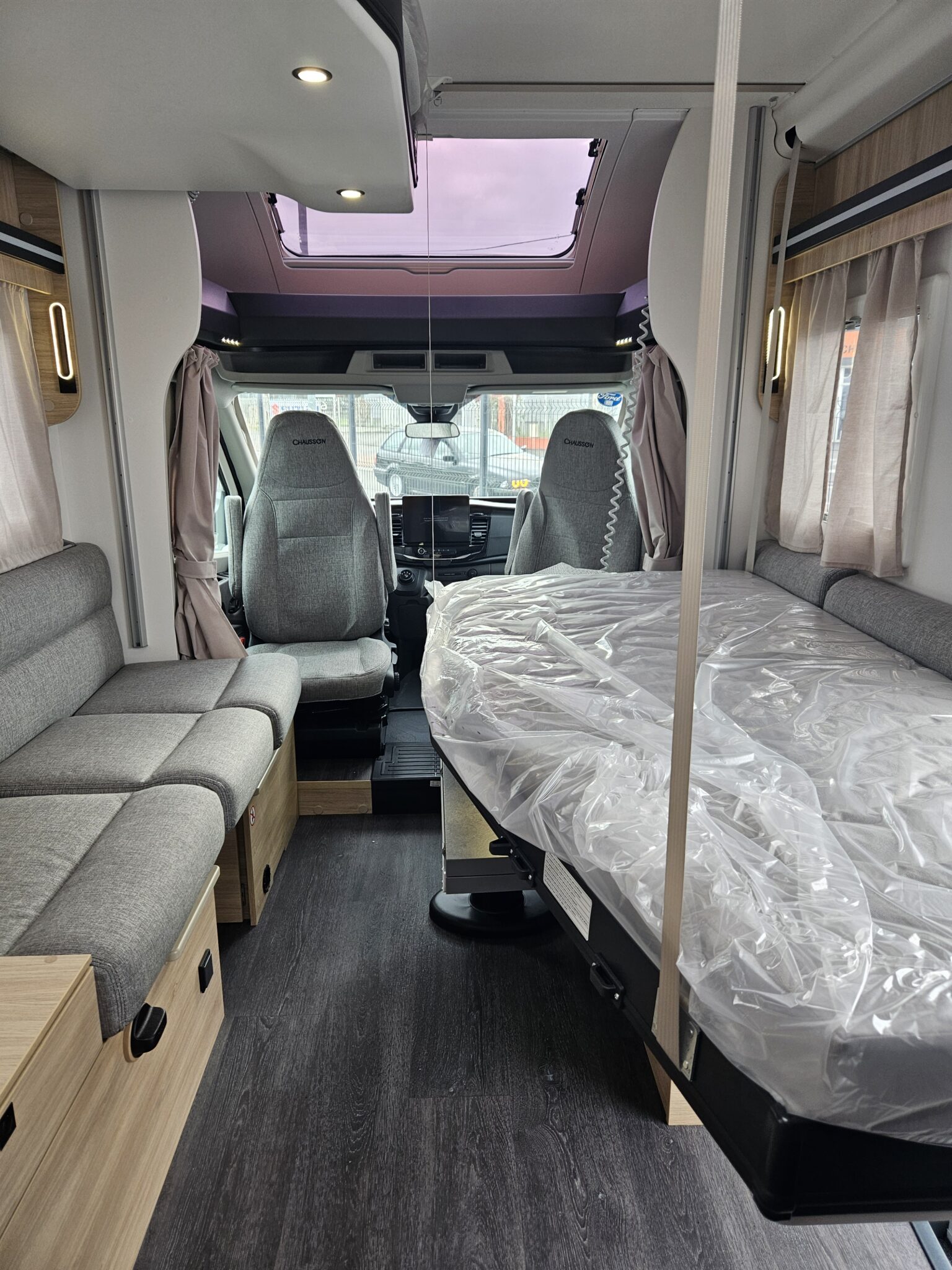 0000012842_profile_chausson_630_first_line_ford_2_0l_130cv_bva_202511.jpg