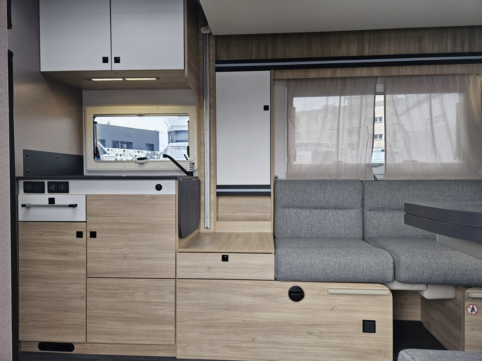 0000012842_profile_chausson_630_first_line_ford_2_0l_130cv_bva_20258.jpg