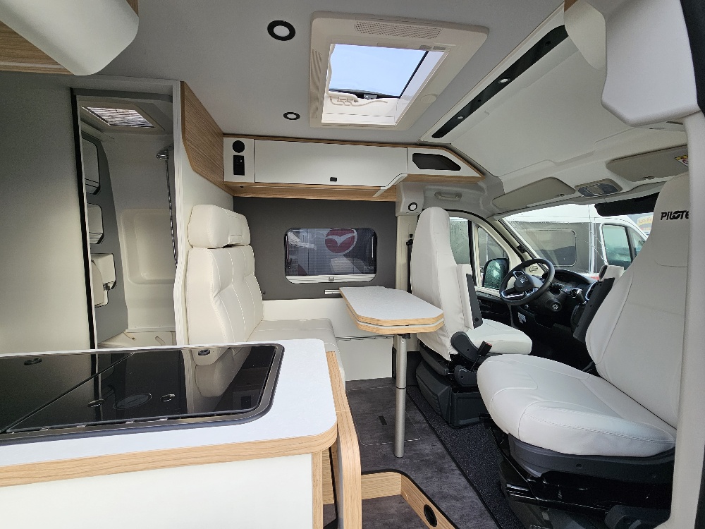 0000012969_fourgon_pilote_v600g_evidence_fiat_ducato_2_2l_140cv_20254.jpg