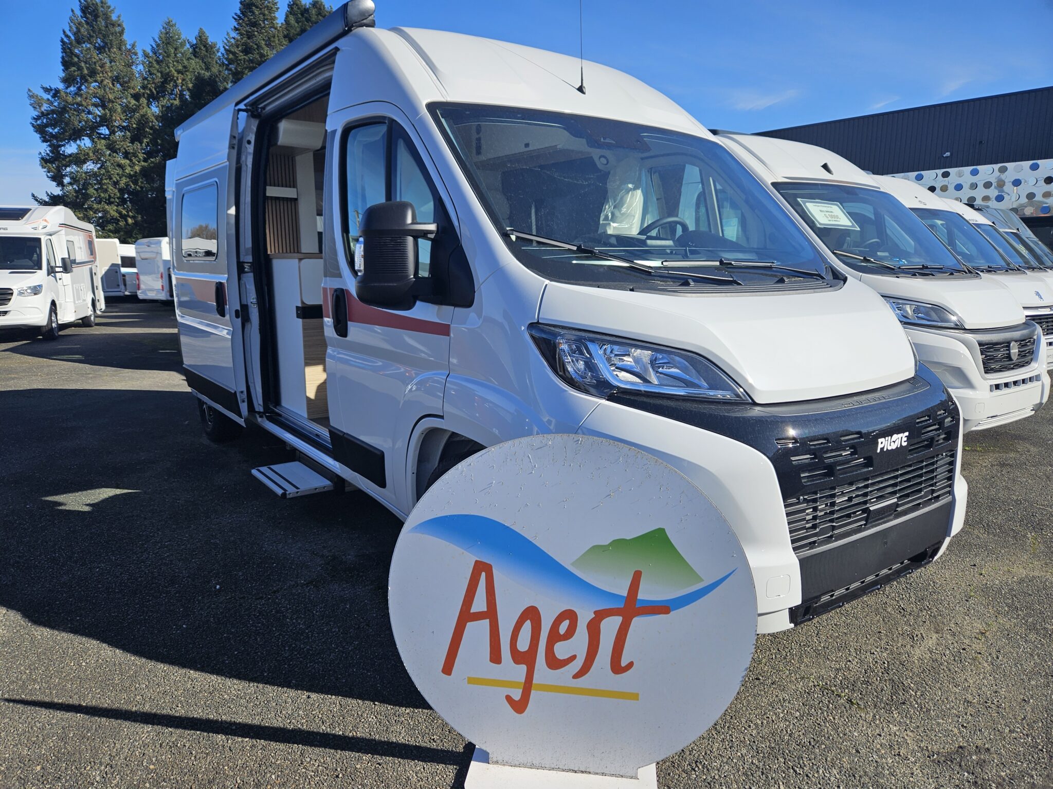 0000012971_fourgon_pilote_v600g_evidence_fiat_ducato_2_2l_140cv_20251.jpg