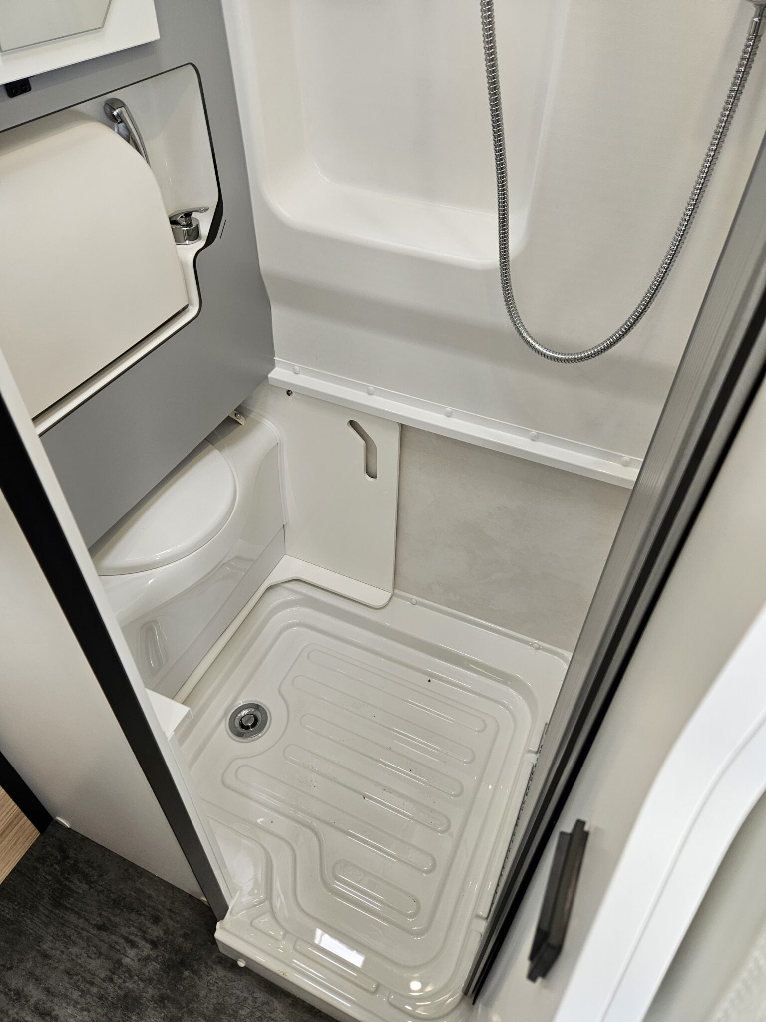 0000012971_fourgon_pilote_v600g_evidence_fiat_ducato_2_2l_140cv_202512.jpg