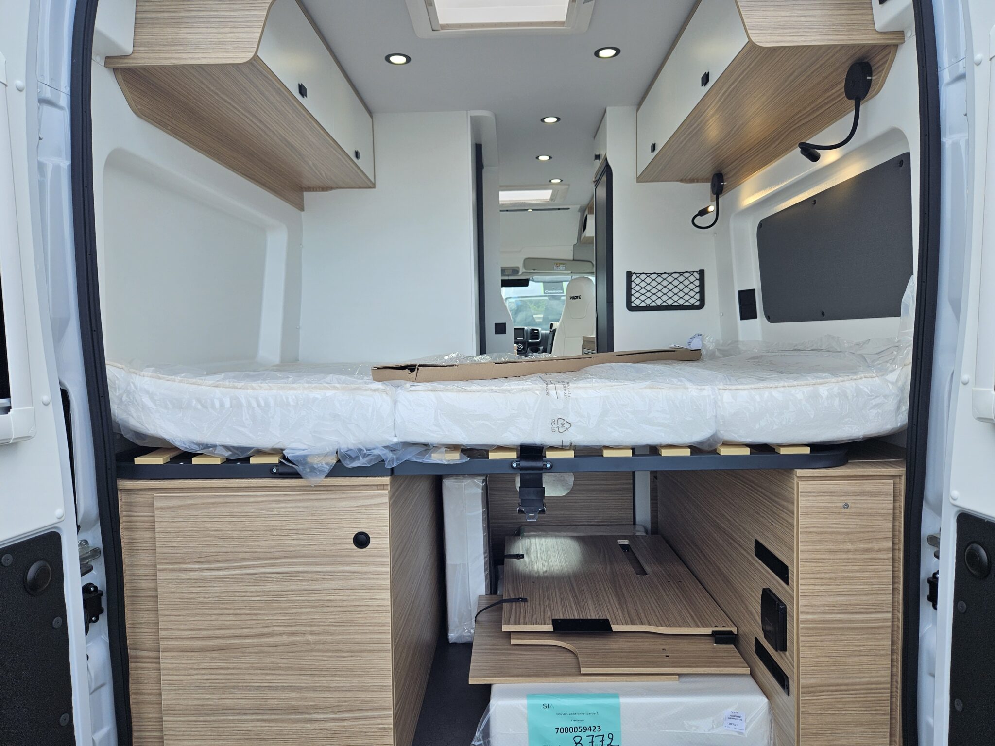 0000012971_fourgon_pilote_v600g_evidence_fiat_ducato_2_2l_140cv_202517.jpg