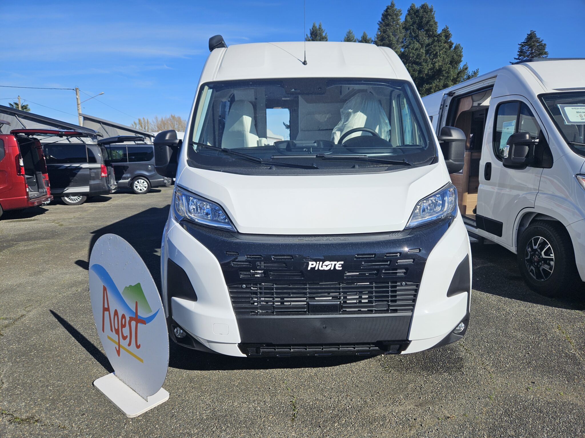 0000012971_fourgon_pilote_v600g_evidence_fiat_ducato_2_2l_140cv_20252.jpg