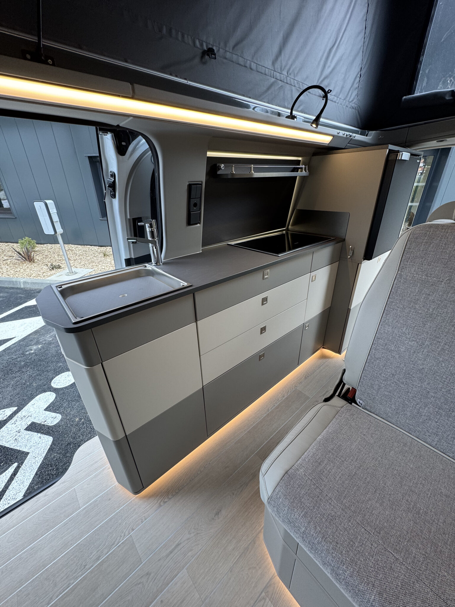 0000012982_van_westfalia_kelsey_ford_2_0l_170cv_bva_20257.jpg