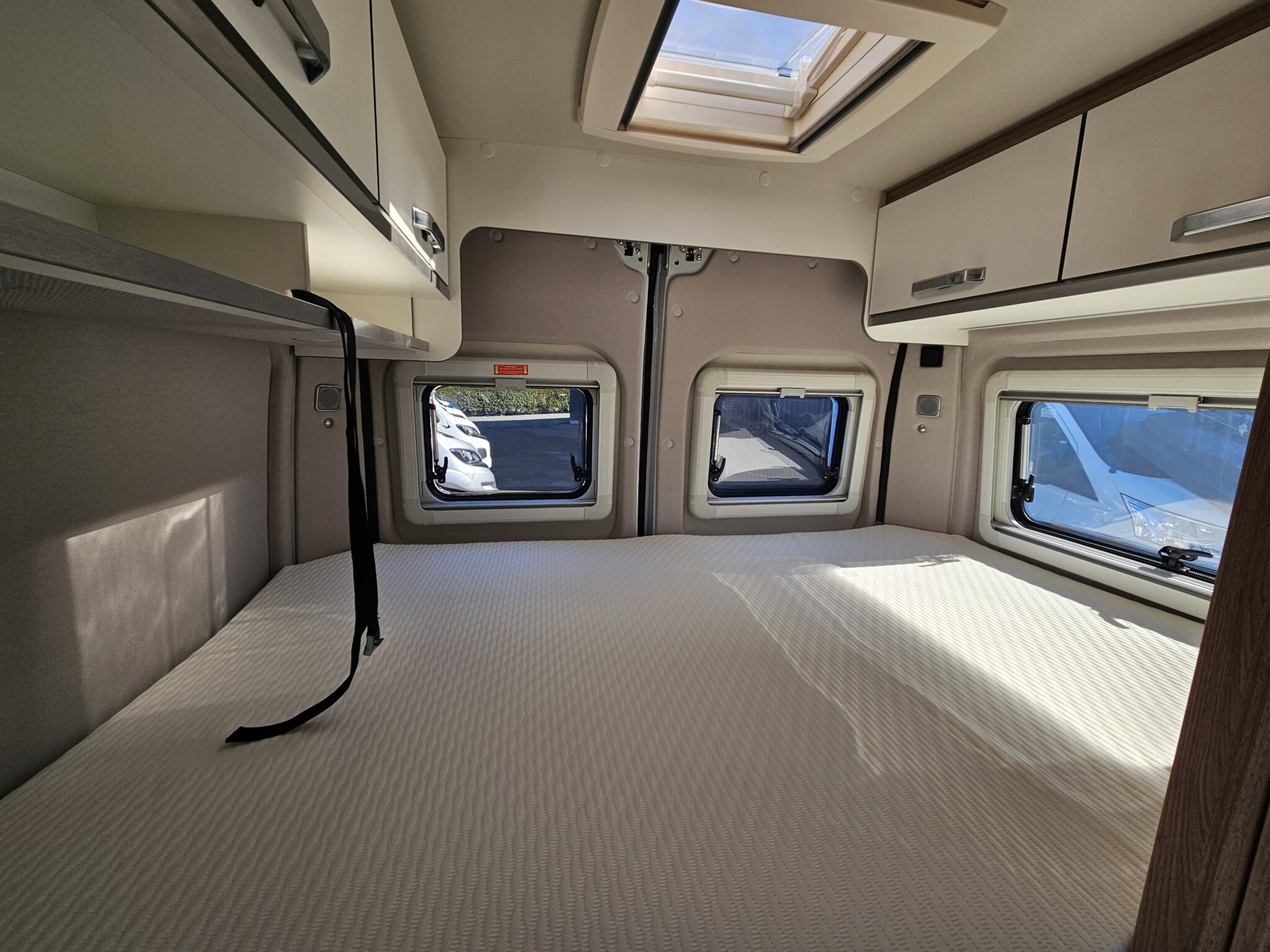 0000013077_fourgon_weinsberg_carabus_540mq__fire__fiat_ducato_2_2l_140cv_202512-1.jpg