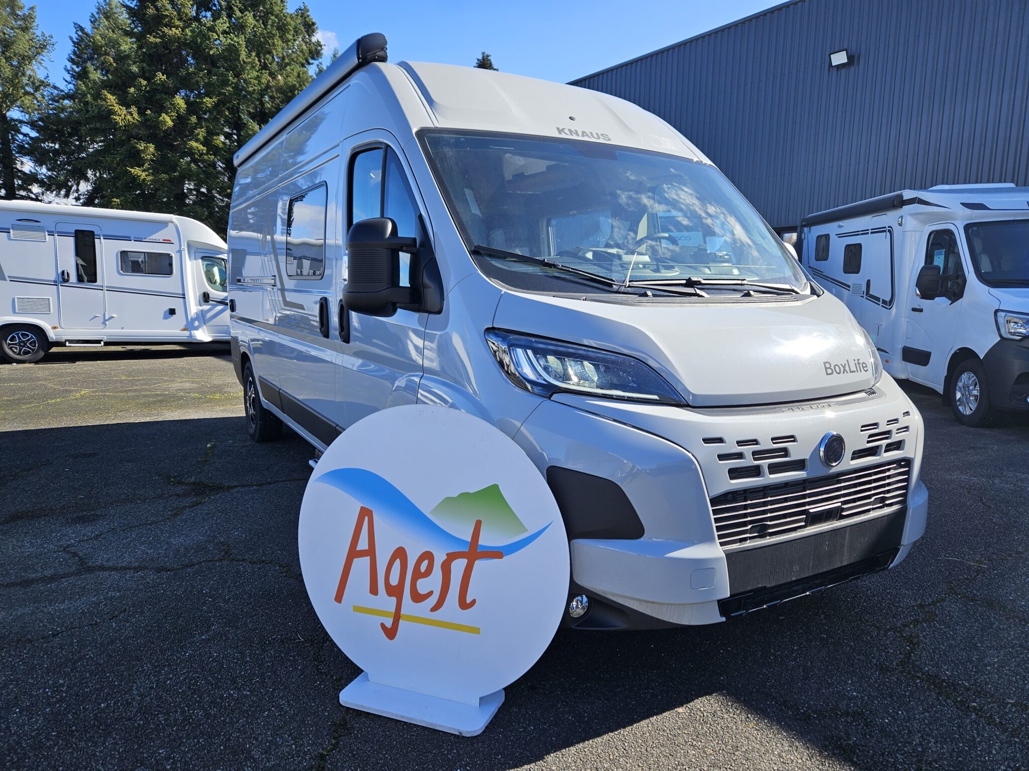 0000013081_fourgon_knaus_boxlife_600mq__platinium__fiat_2_2l_140cv_bva_20251.jpg