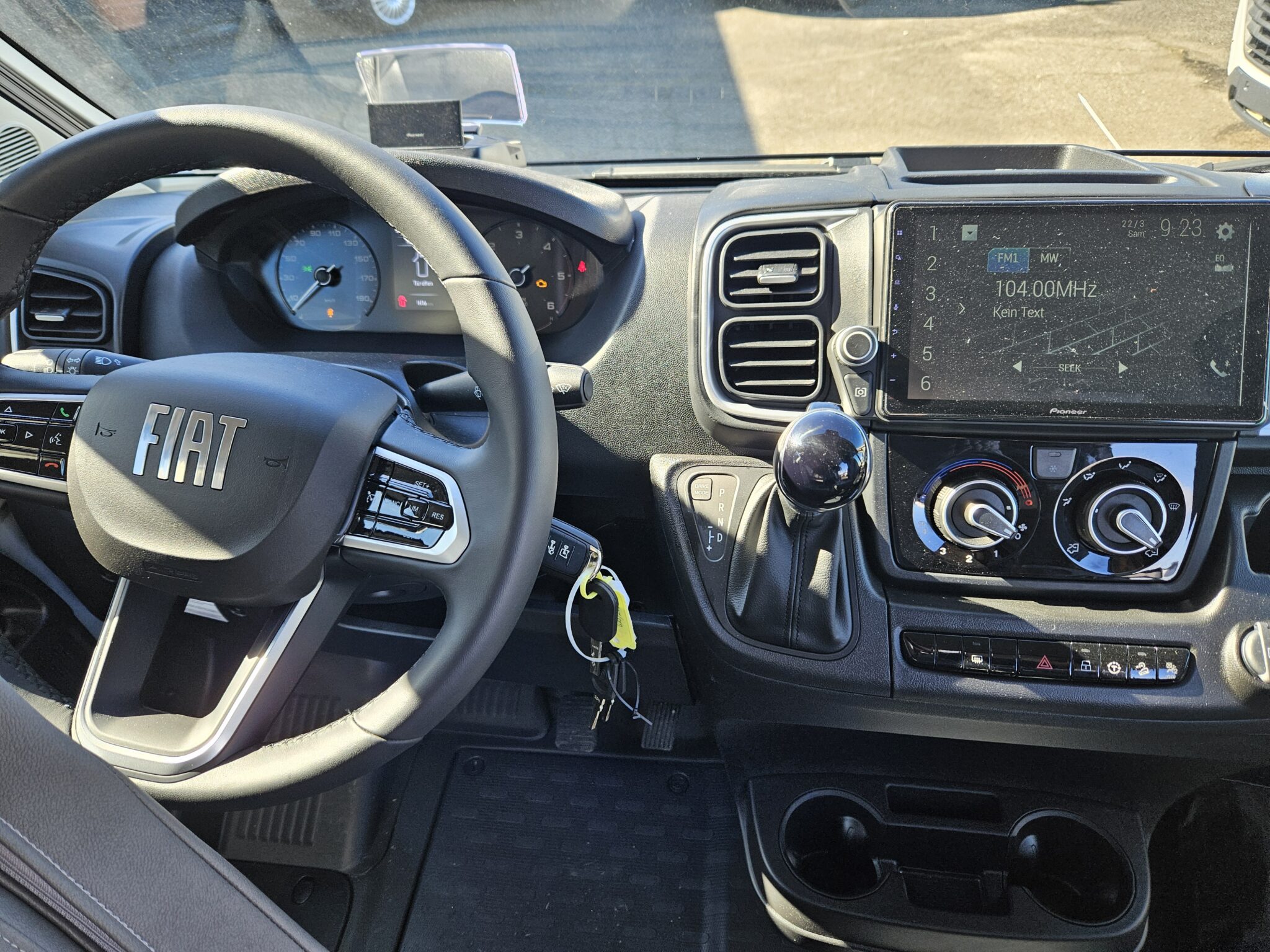 0000013081_fourgon_knaus_boxlife_600mq__platinium__fiat_2_2l_140cv_bva_20253.jpg