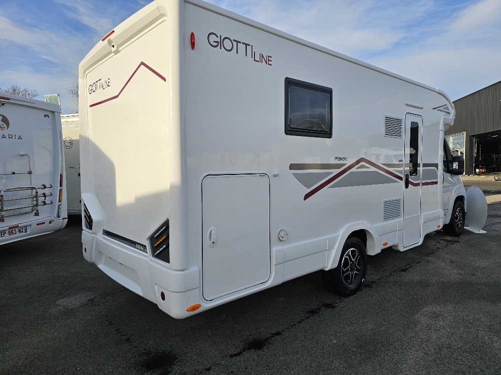 0000013094_profile_giotti_line_siena_397_premiere_fiat_2_2l_140cv_bva_20252.jpg
