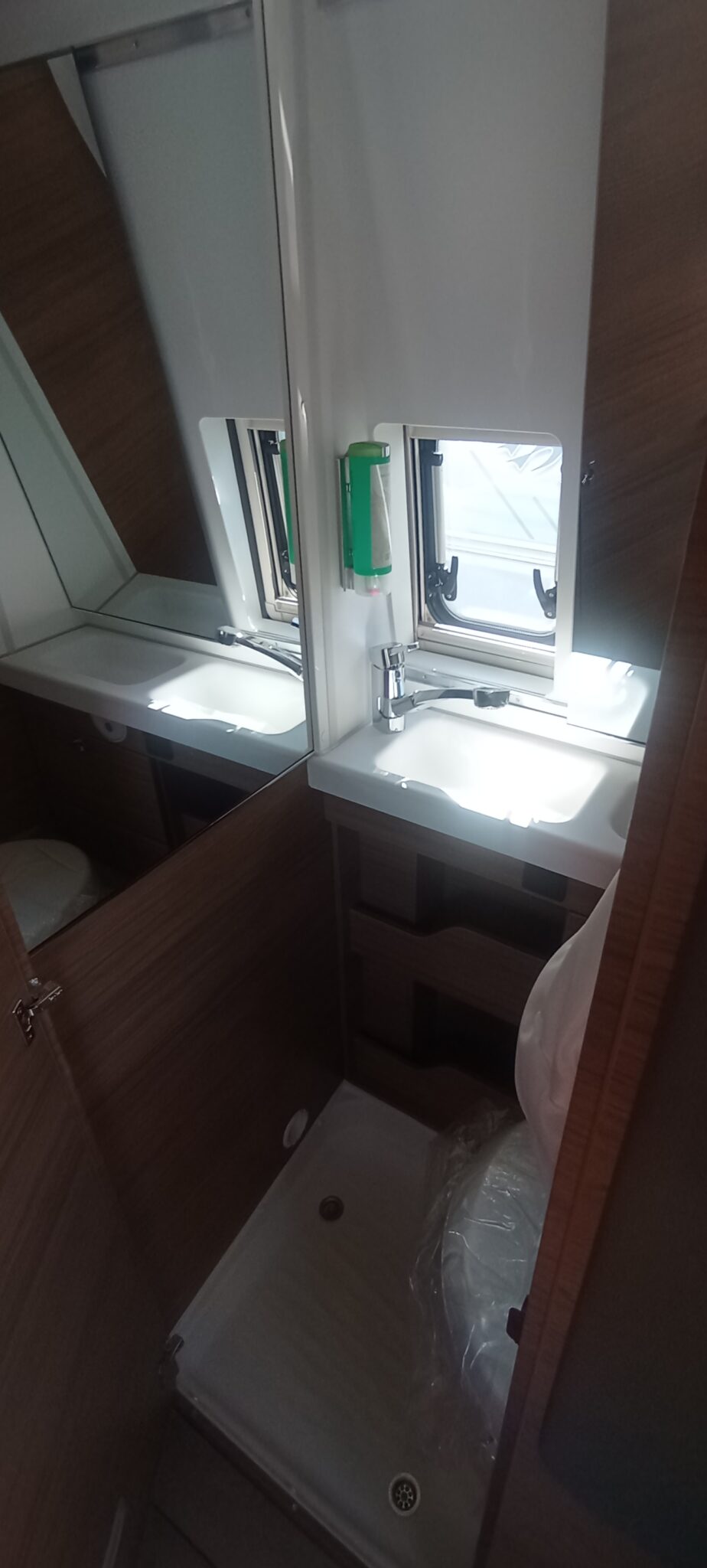 0000013150_fourgon_knaus_boxlife_540mq__platinium__fiat_ducato_2_2l_140cv_202511.jpg
