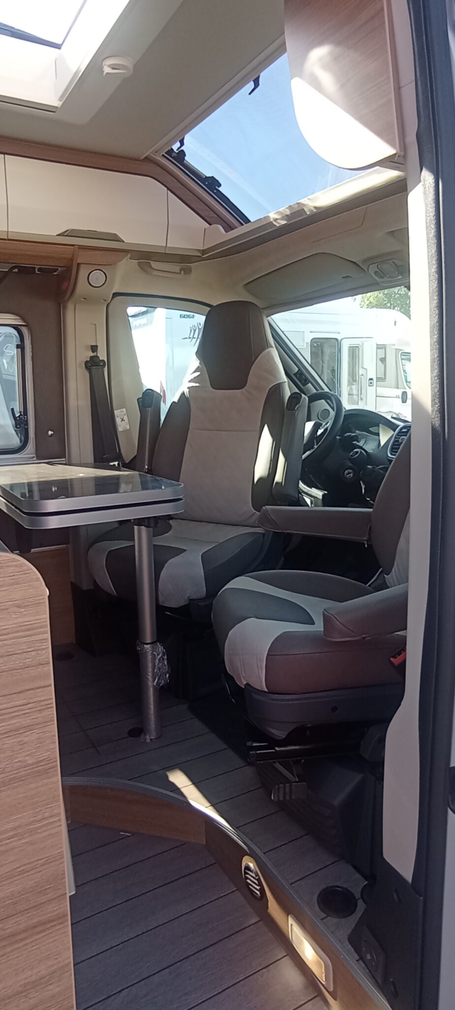 0000013150_fourgon_knaus_boxlife_540mq__platinium__fiat_ducato_2_2l_140cv_20254.jpg