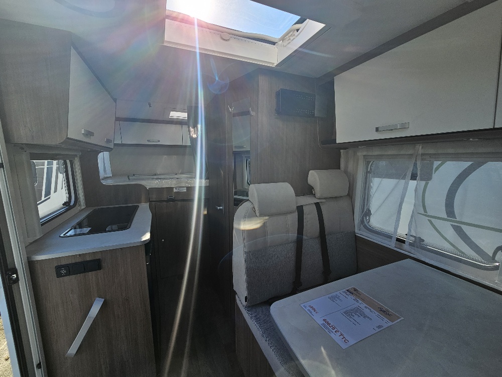 0000013202_profile_carado_v_132_pro_fiat_ducato_2_2l_140cv_20246.jpg
