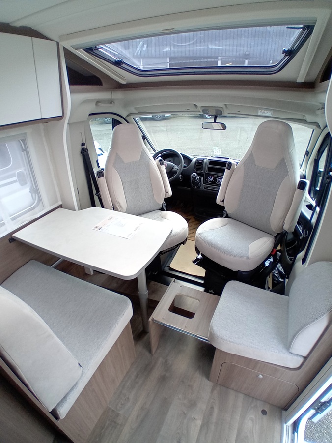 0000013206_profile_carado_v_132_pro_fiat_ducato_2_2l_140cv_20243.jpg