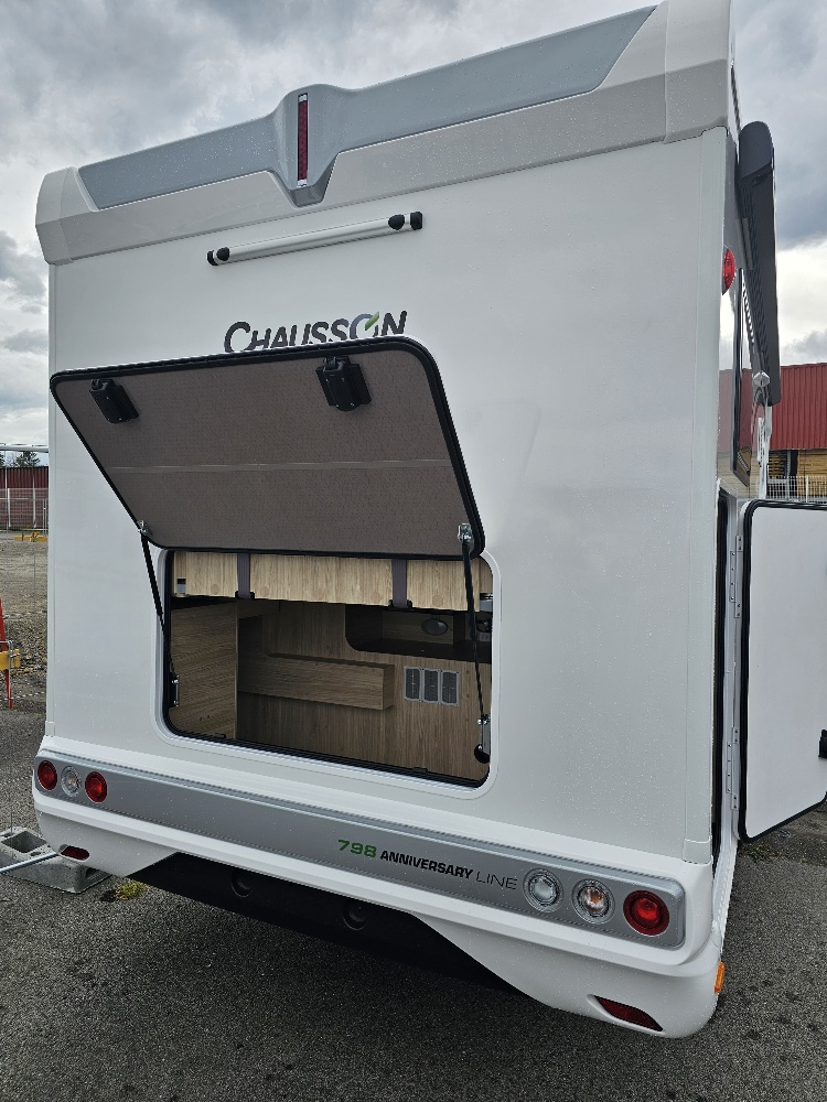 0000013323_profile_chausson_798_anniversary_fiat_2_2l_140cv_bva_20254.jpg