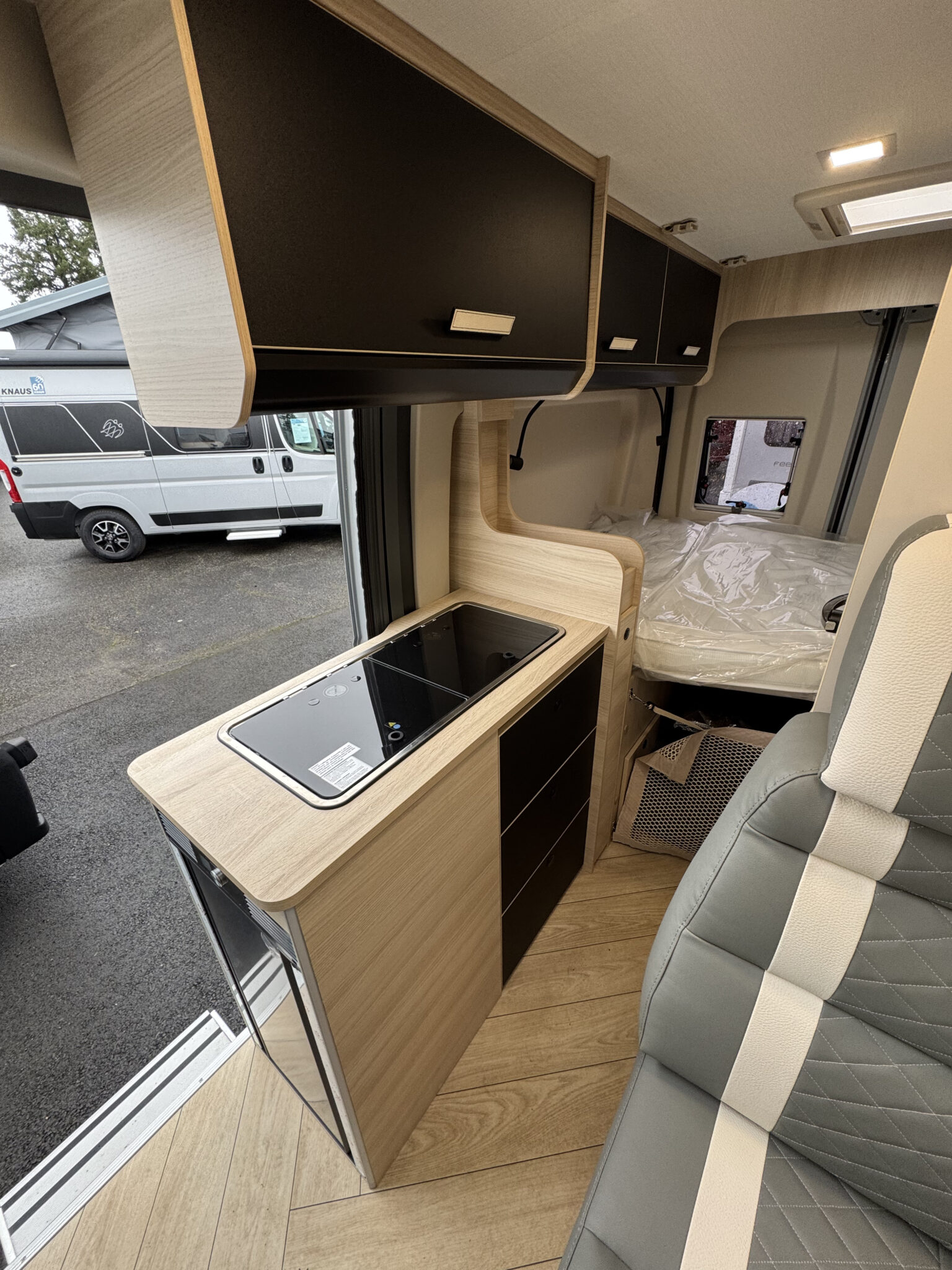 0000013340_fourgon_chausson_v594s_sportline_fiat_2_2l_140cv_bva_20258.jpg