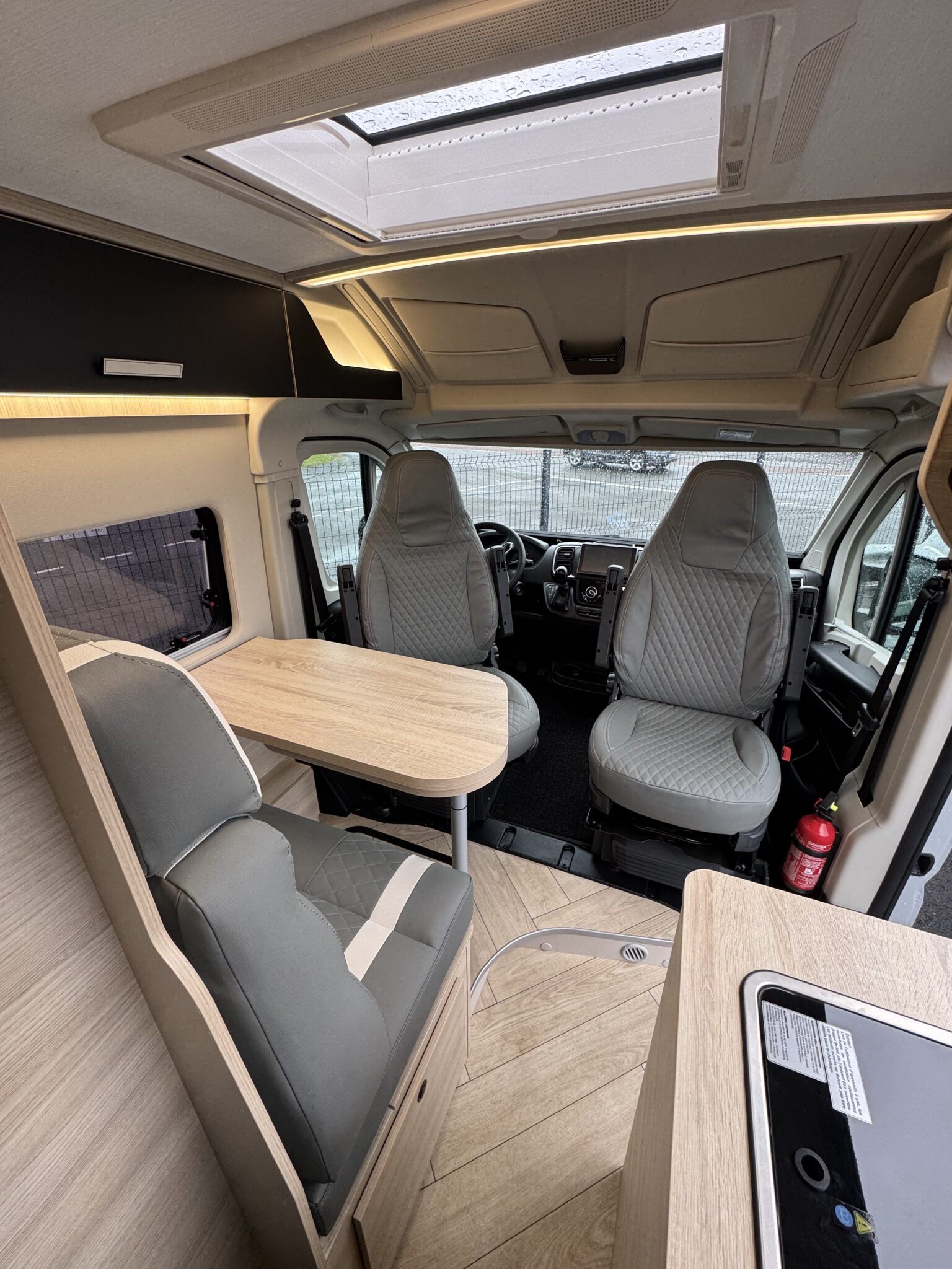 0000013340_fourgon_chausson_v594s_sportline_fiat_2_2l_140cv_bva_20259.jpg