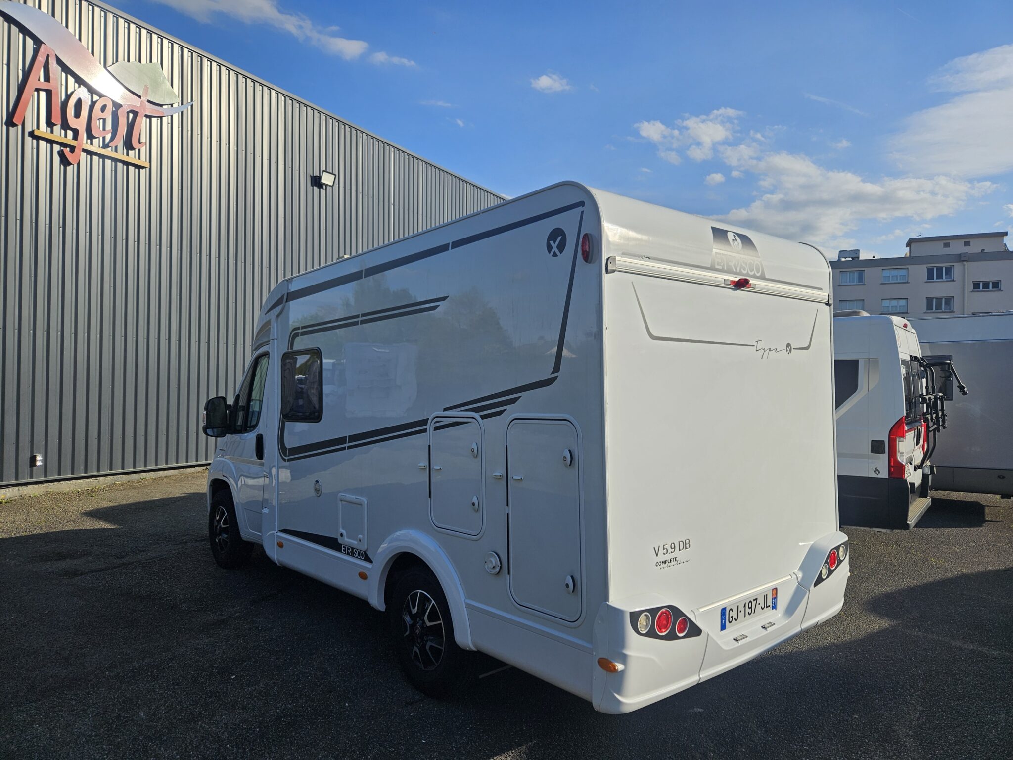 0000013605_profile_etrusco_v5_9_df_complete_selectio_fiat_ducato_2_2_jtd_140cv_20225.jpg