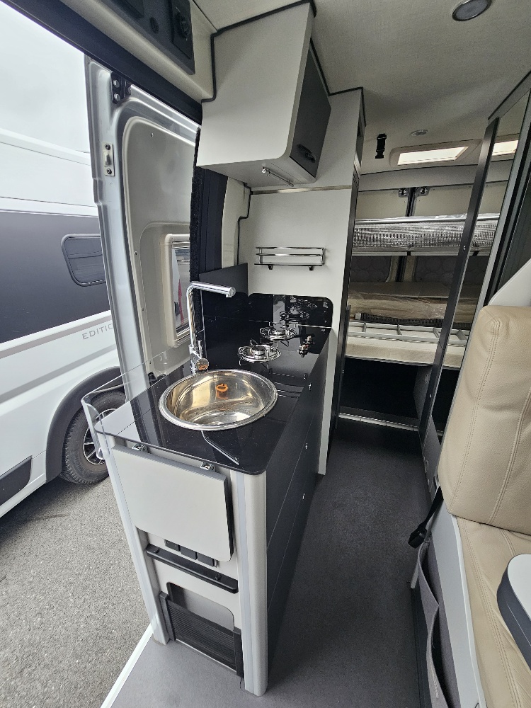 0000000135_fourgon_font_vendome_leadervan_duo_fiat_2_3l_140cv_20219.jpg