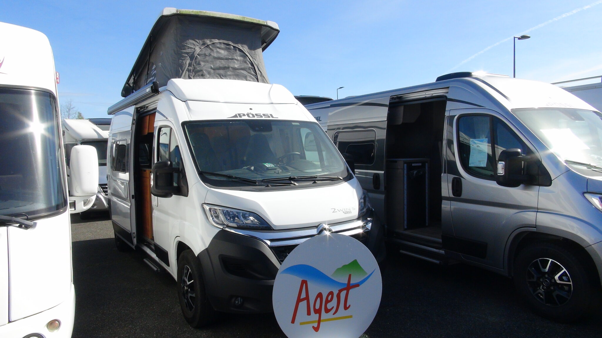 0000008100_fourgon_possl_2_win_s__toit_relevable_citroen_2_2l_165_cv_20221.jpg