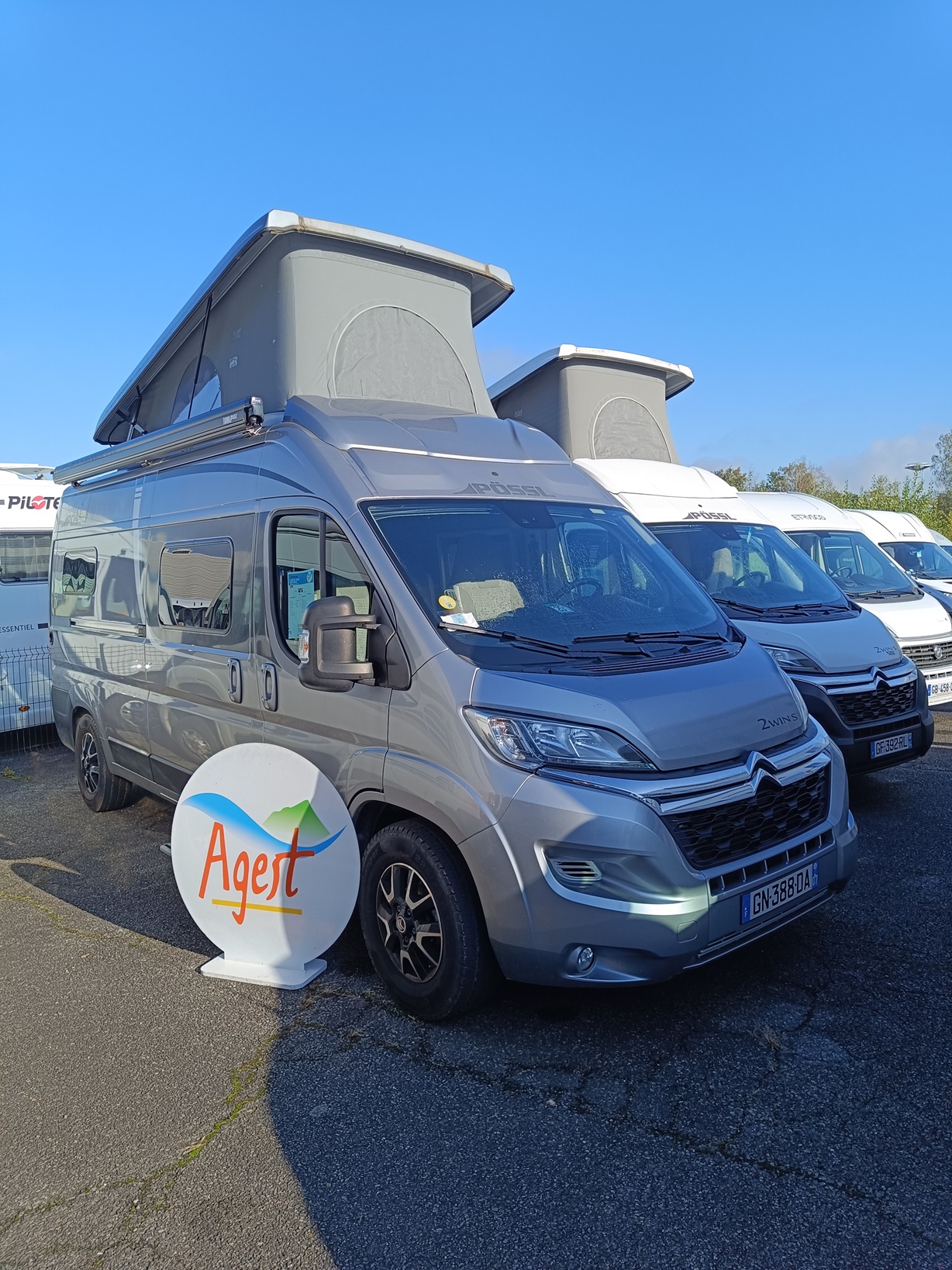 0000009321_fourgon_possl_2_win_s__toit_relevable_citroen_2_2l_165_cv_20222.jpg