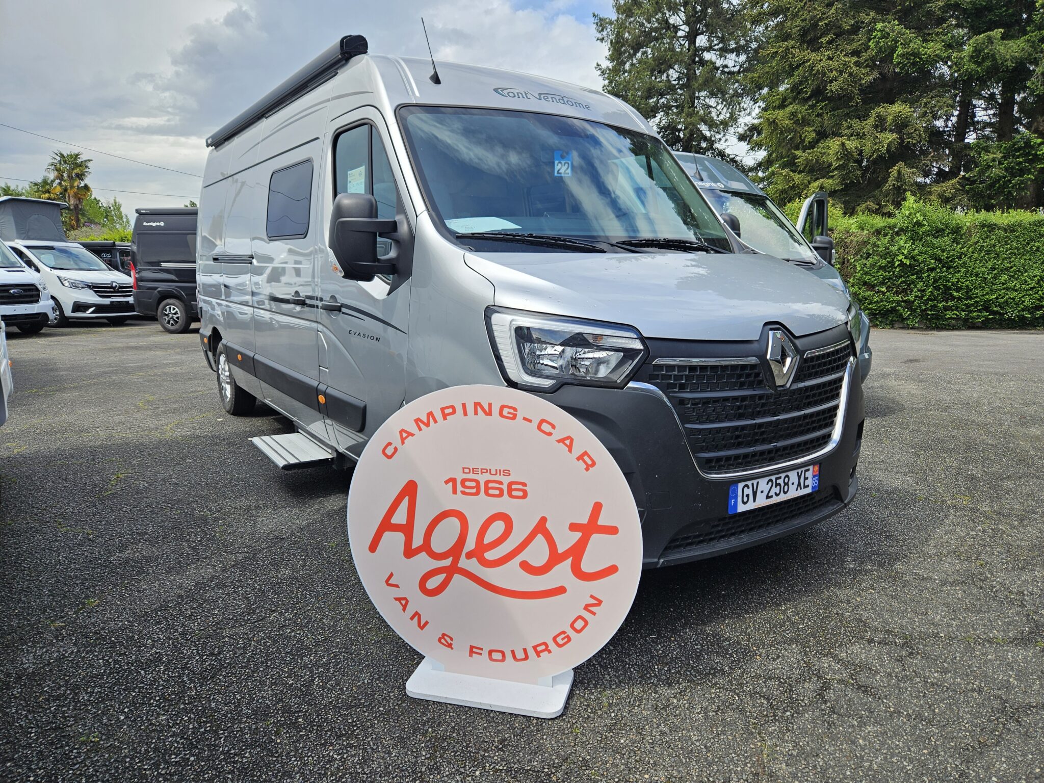 0000009763_fourgon_font_vendome_mastervan_duo_renault_master_2_3l_135cv_20221.jpg