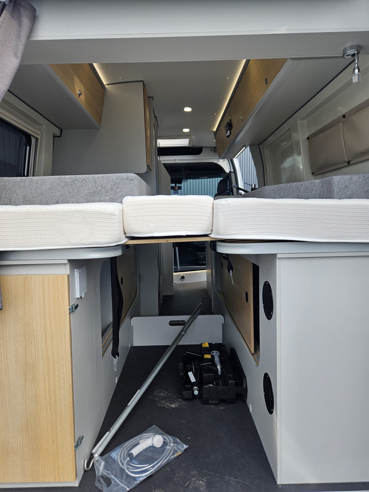 0000009763_fourgon_font_vendome_mastervan_duo_renault_master_2_3l_135cv_20223.jpg