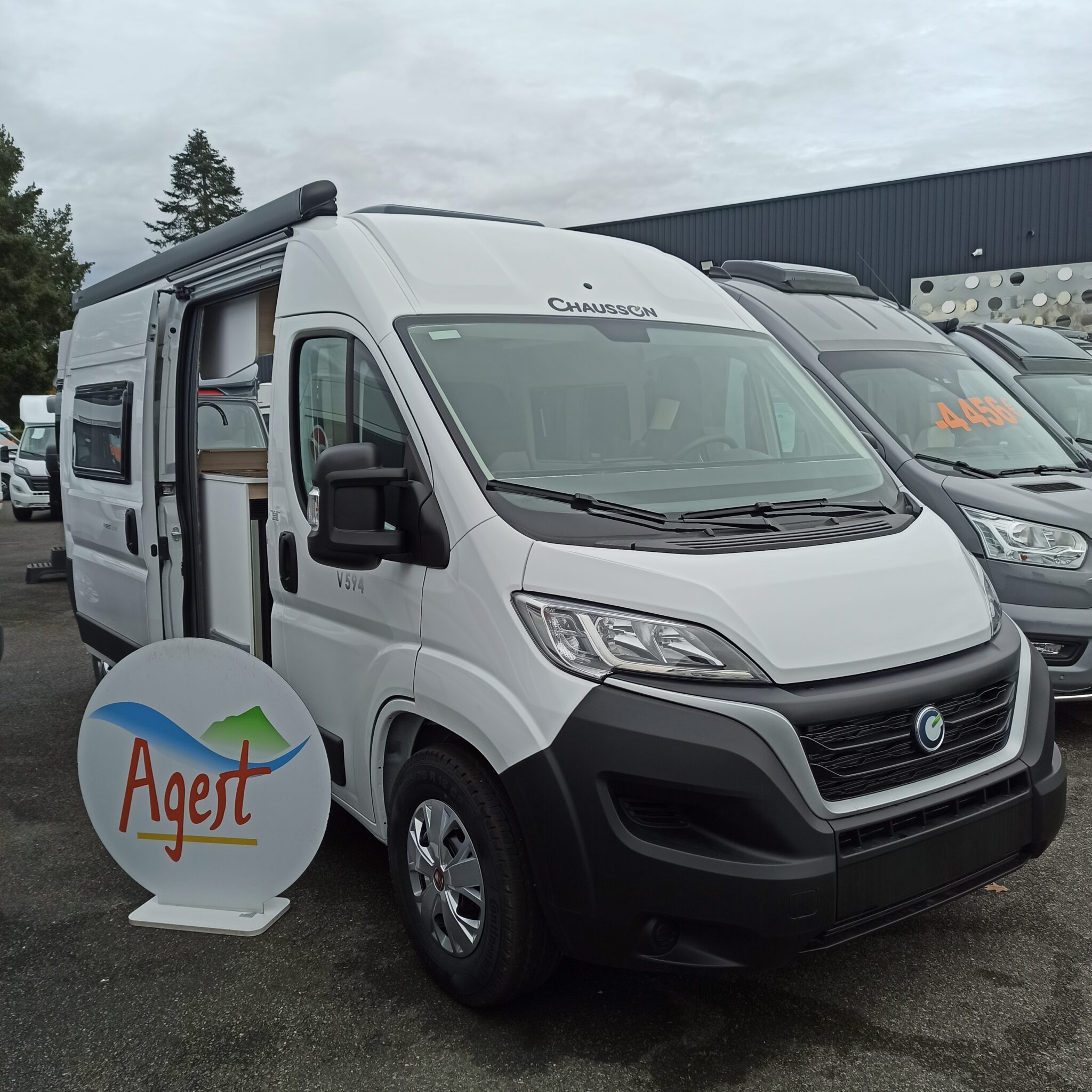 0000011516_fourgon_chausson_v594_first_line_fiat_2_2l_140cv_20241.jpg