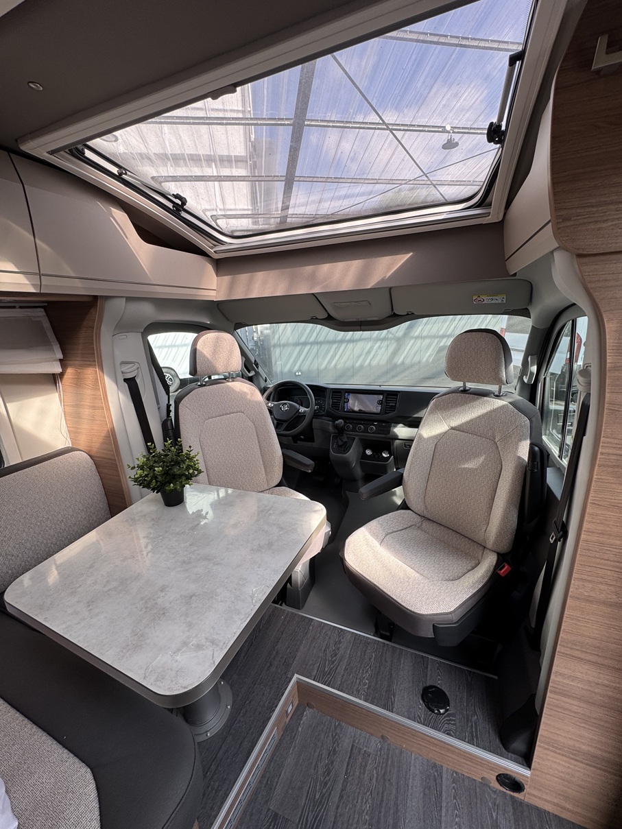 0000011586_profile_knaus_van_ti_vw_640_meg_vansati_vw_crafter_2_0l_177cv_20244.jpg