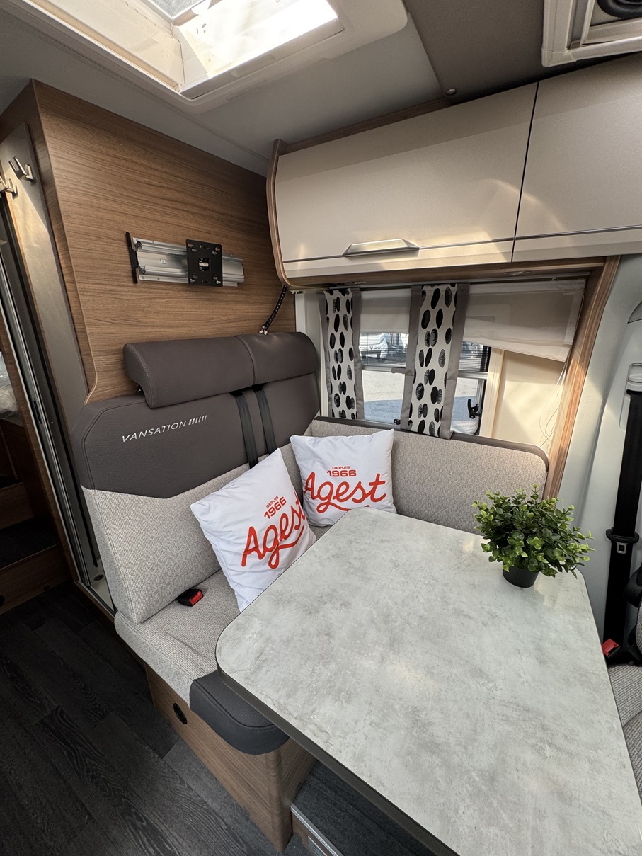 0000011586_profile_knaus_van_ti_vw_640_meg_vansati_vw_crafter_2_0l_177cv_20245.jpg