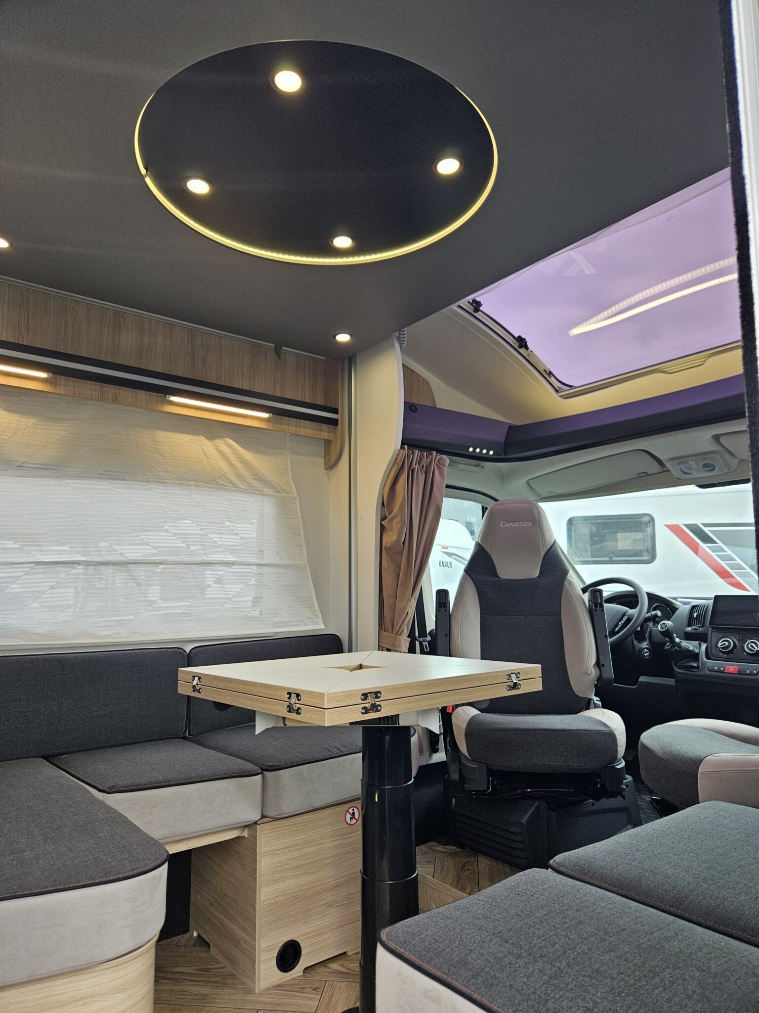 0000011671_profile_chausson_724_etape_line_peugeot_2_2l_140cv_20245.jpg