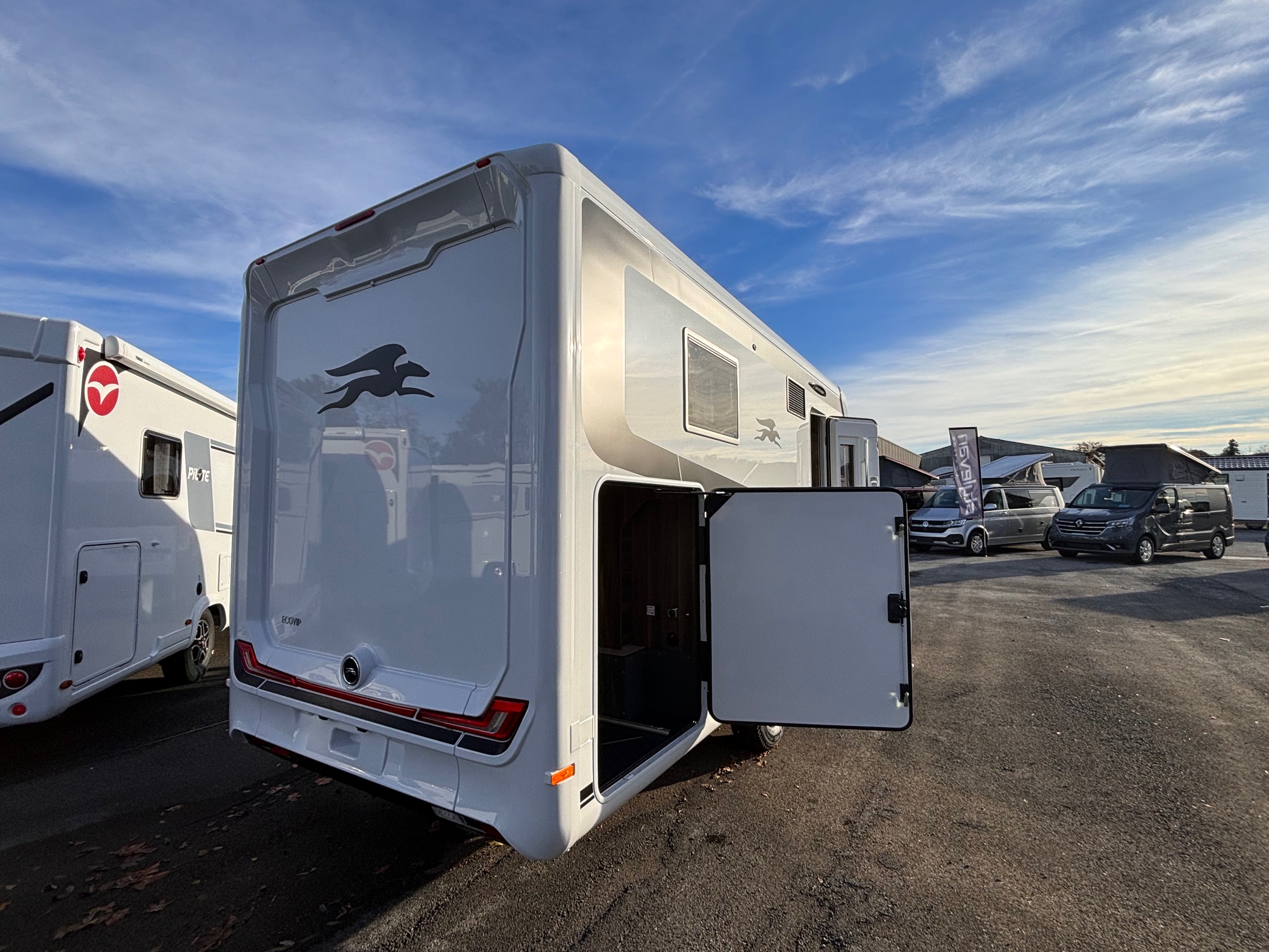 0000012007_profile_laika_ecovip_4012_ds_fiat_ducato_2_2l_140cv_20242.jpg