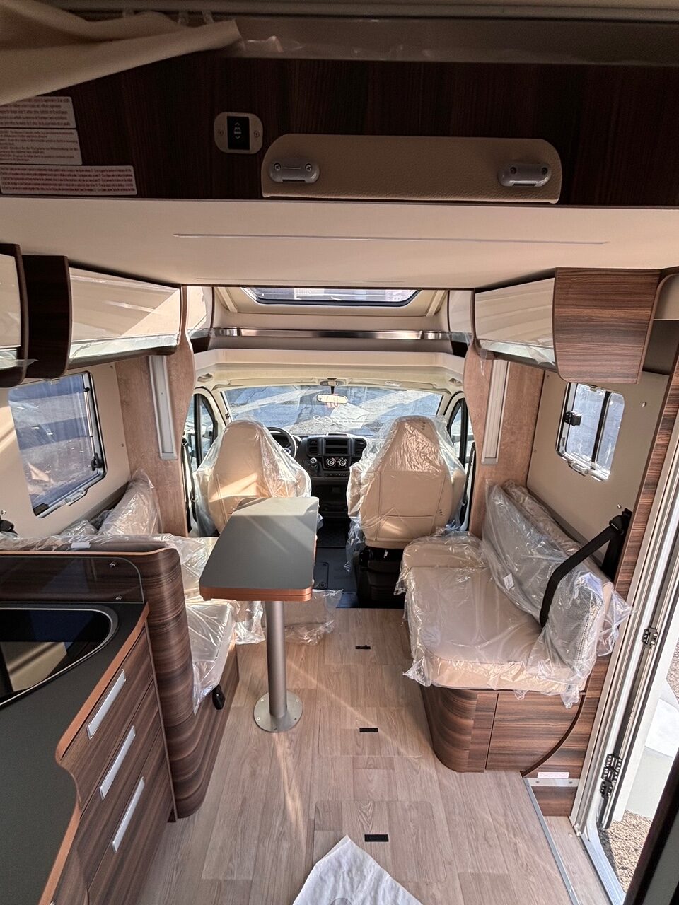 0000012007_profile_laika_ecovip_4012_ds_fiat_ducato_2_2l_140cv_20248.jpg