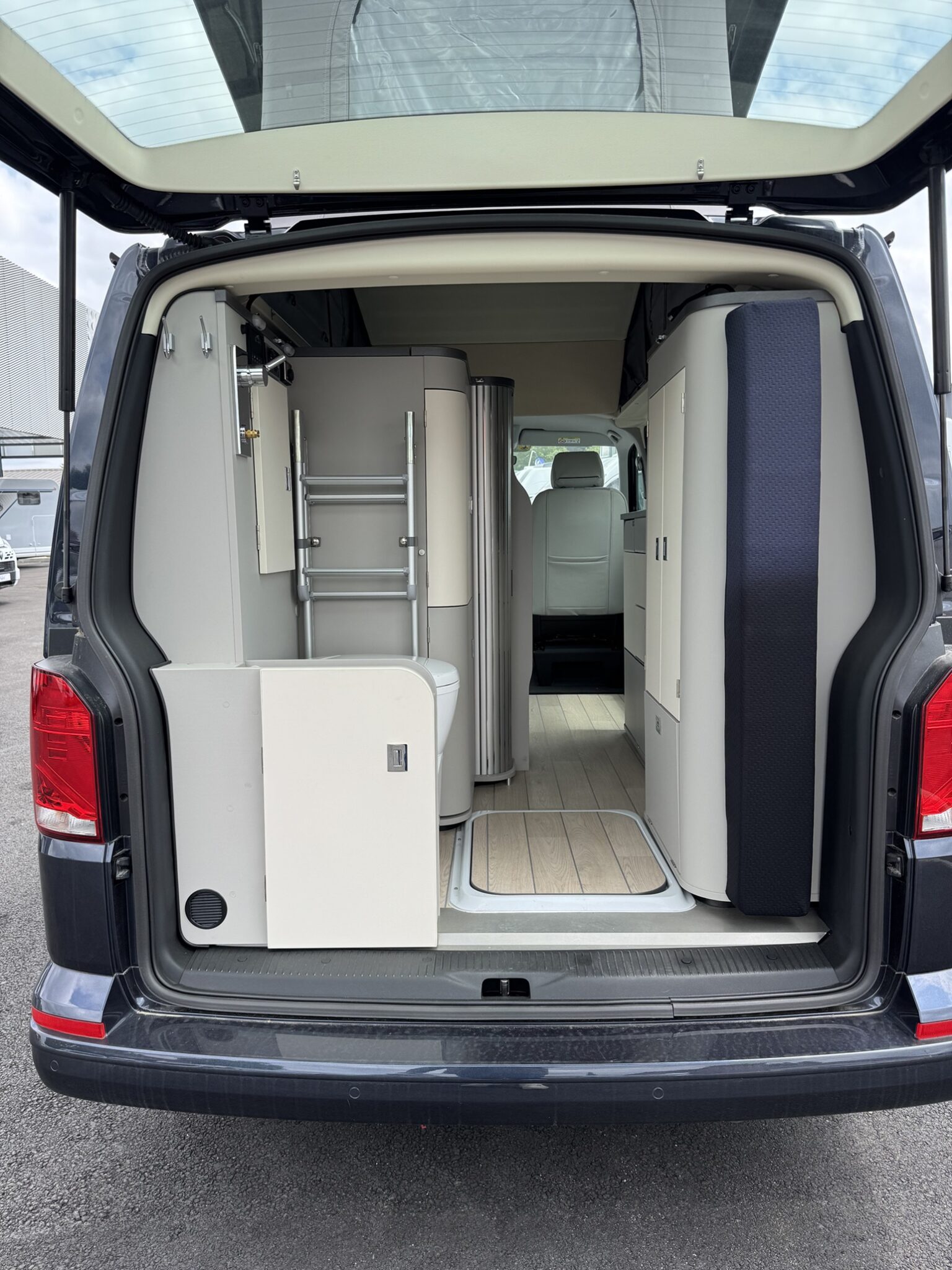 0000012276_van_westfalia_kepler_one_vw_2_0l_150cv_bva_20243.jpg