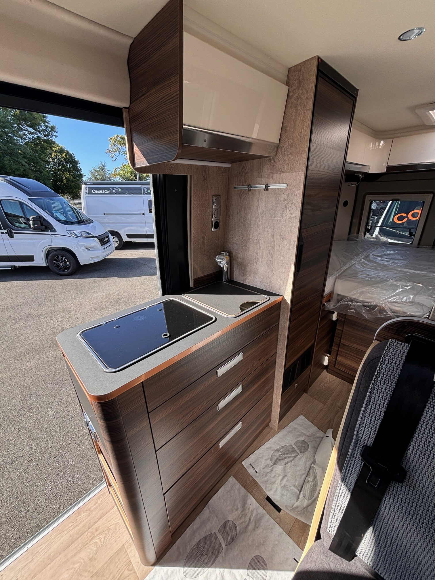 0000012307_fourgon_laika_ecovip_600_fiat_ducato_2_2l_140cv_20243.jpg
