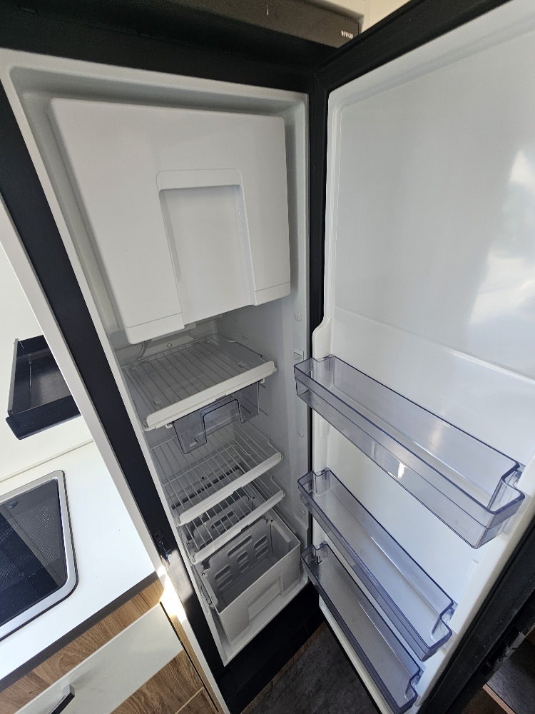 0000013634_fourgon_bavaria_k630_j_fiat_ducato_2_2_l_140cv_20236.jpg