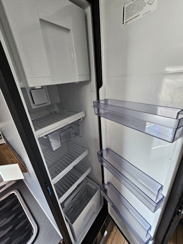 0000013670_fourgon_elios_63_lb_fiat_ducato_2_2_l_140_20226.jpg