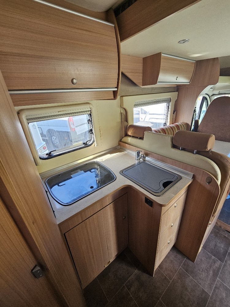 0000013677_profile_burstner_ixeo_it_734_fiat_ducato_2_3l_130cv_20129.jpg