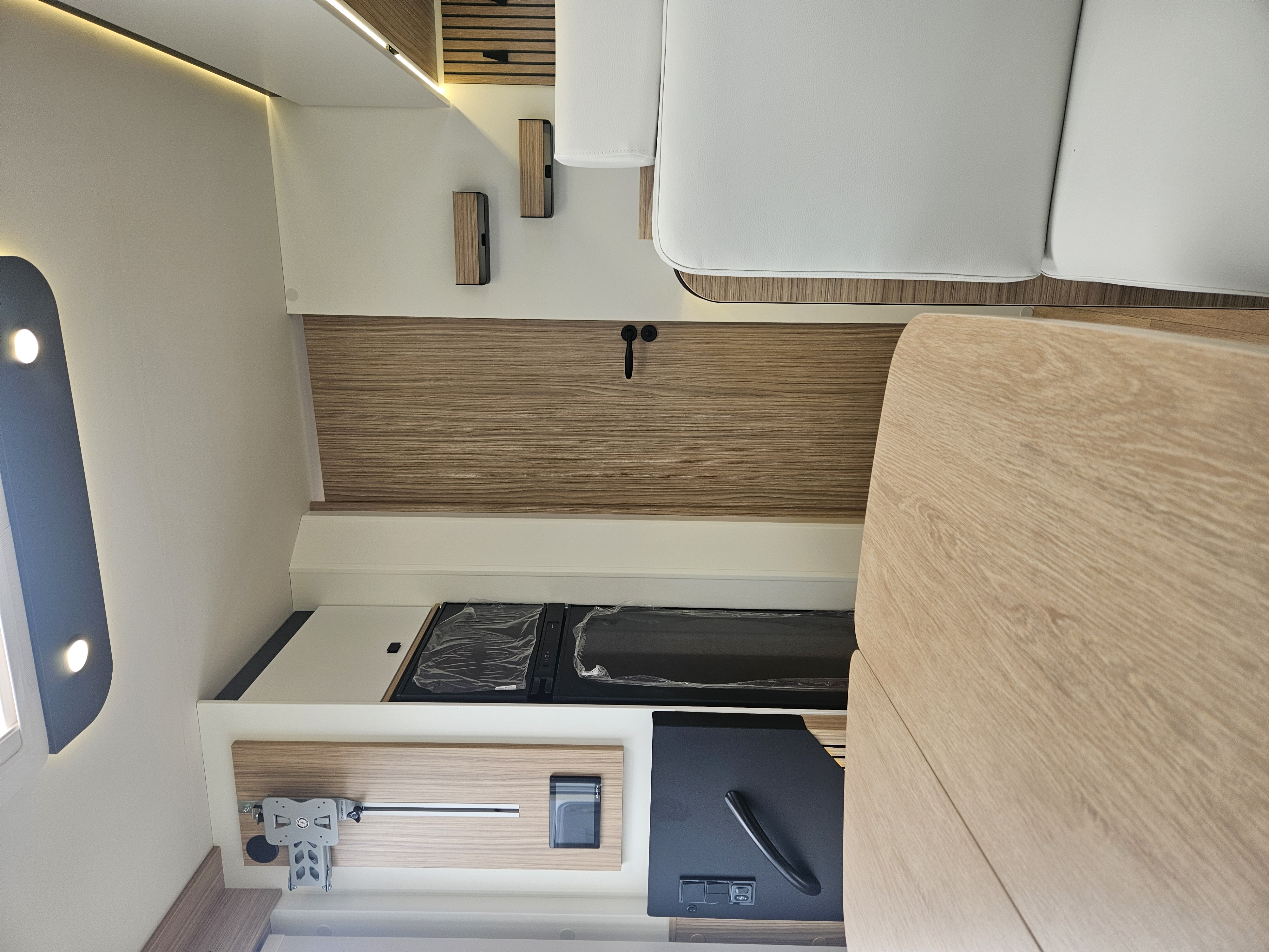 CAMPING CAR PILOTE G740 FC EVIDENCE