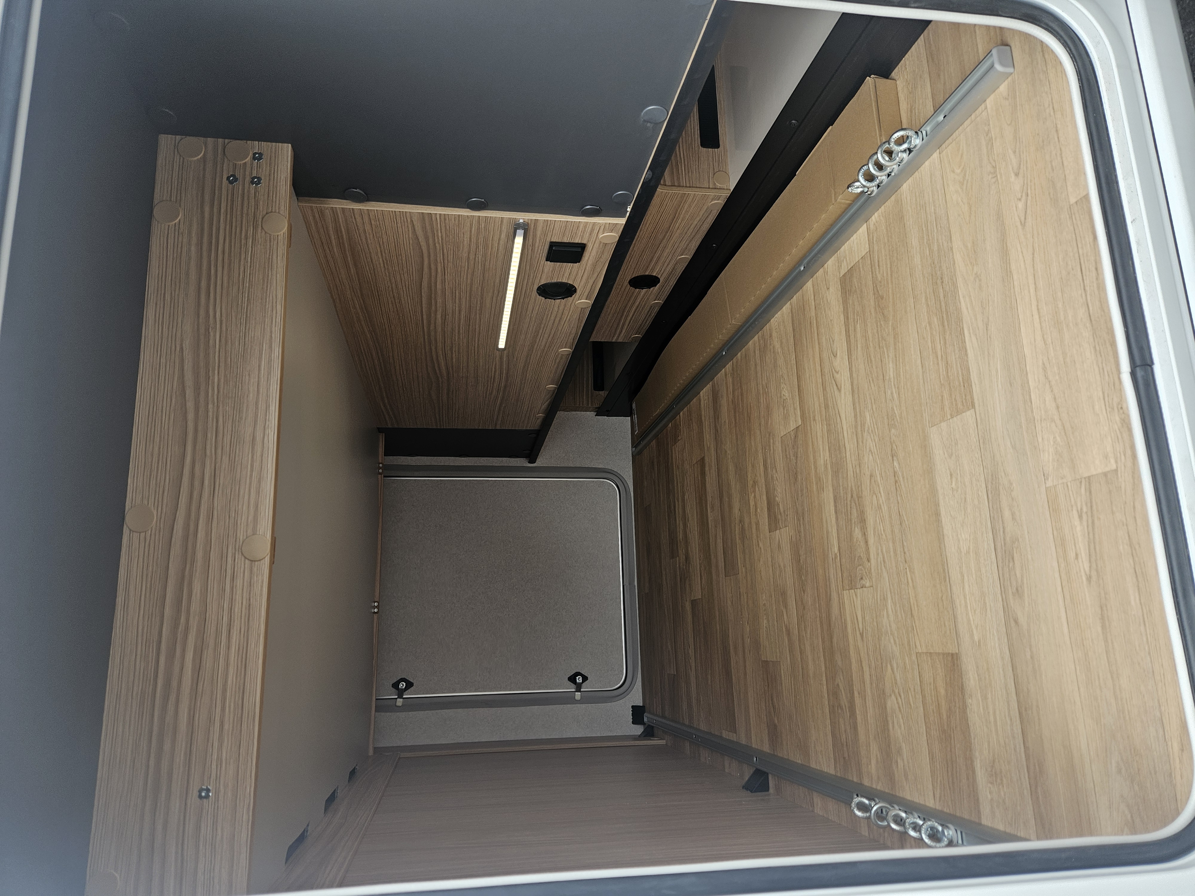 CAMPING CAR PILOTE G740 FC EVIDENCE