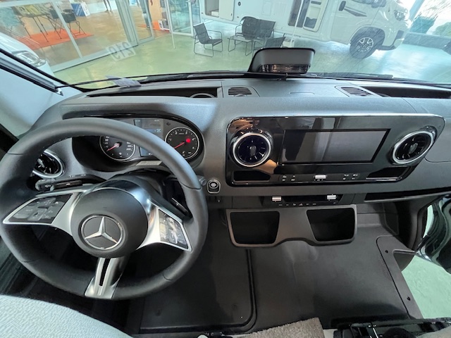 CAMPING CAR HYMER ML T580 4X4