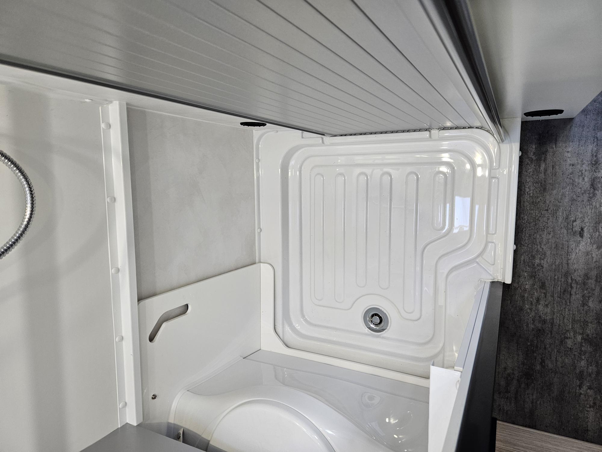 FOURGON PILOTE V600G EVIDENCE