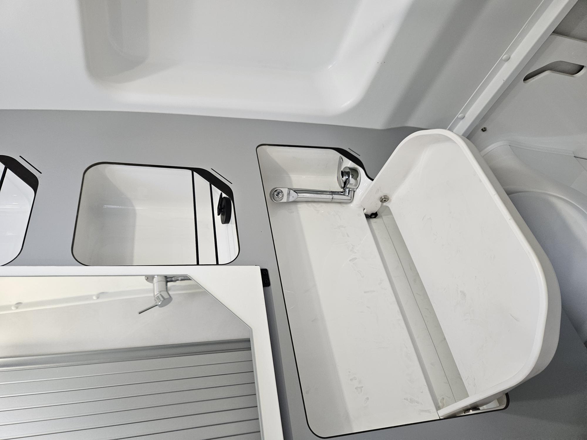 FOURGON PILOTE V600G EVIDENCE