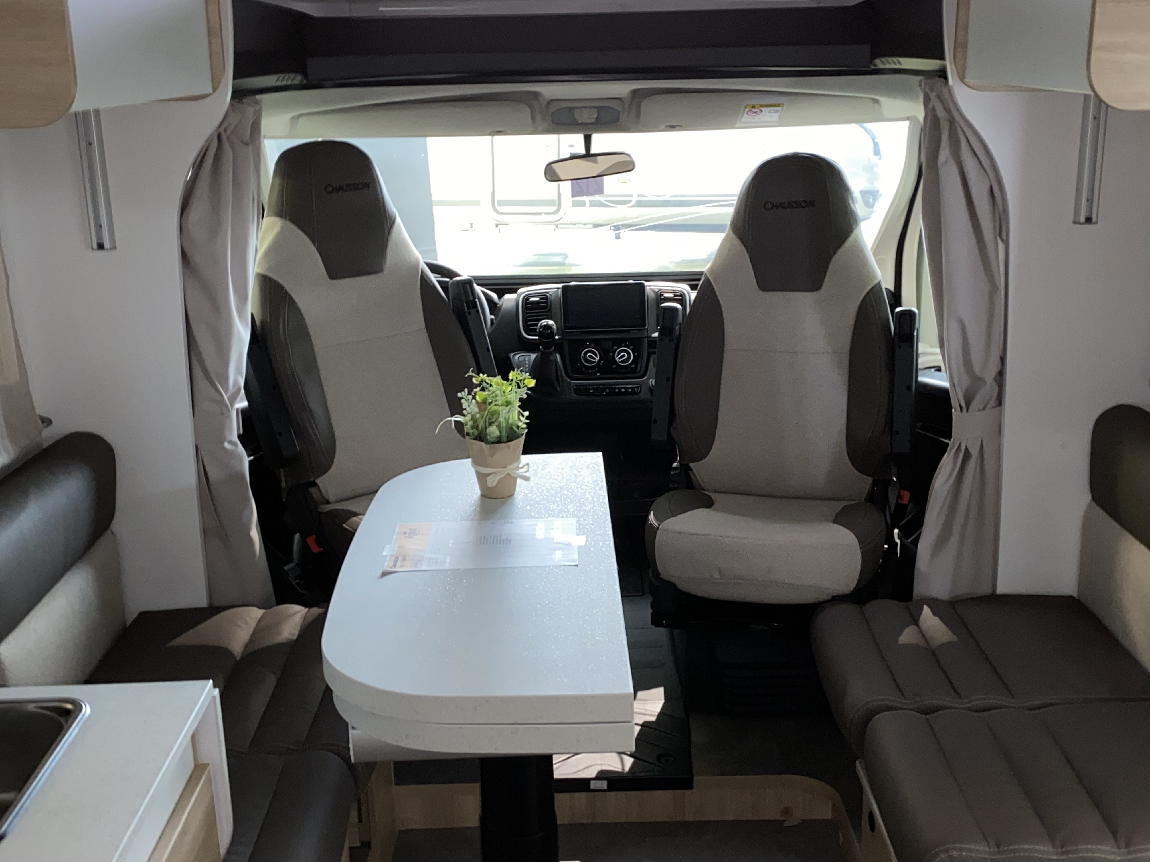 CAMPING CAR CHAUSSON 798 ULTIMATE