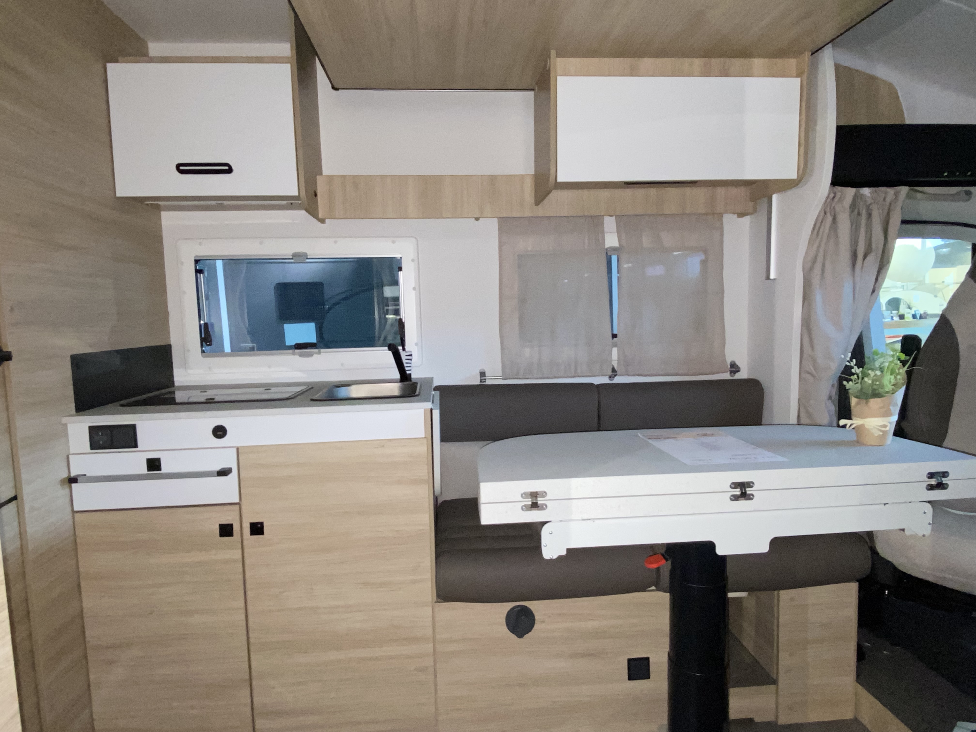 CAMPING CAR CHAUSSON 798 ULTIMATE