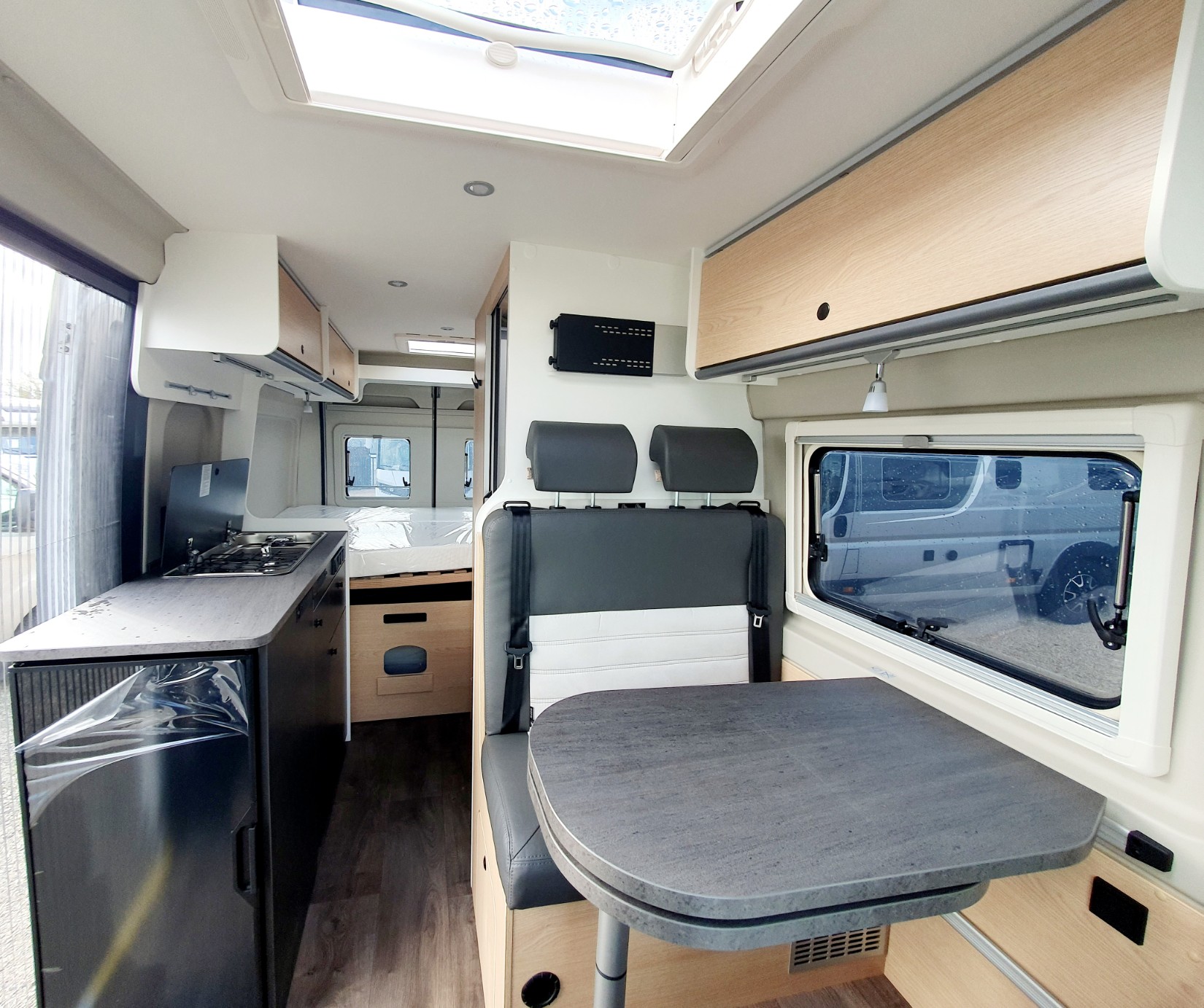 FOURGON SUNLIGHT CLIFF 600 X