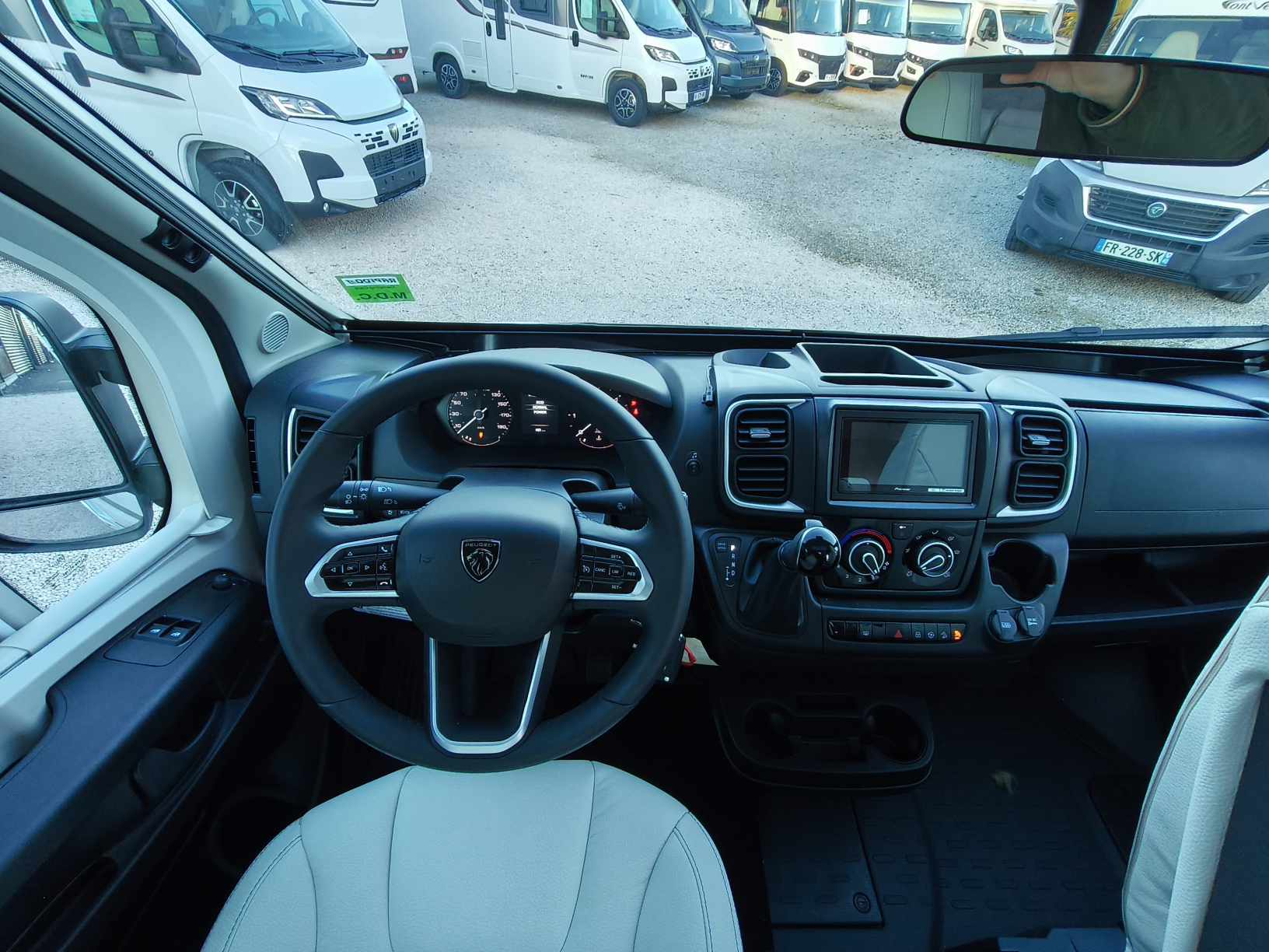 CAMPING CAR RAPIDO C 03